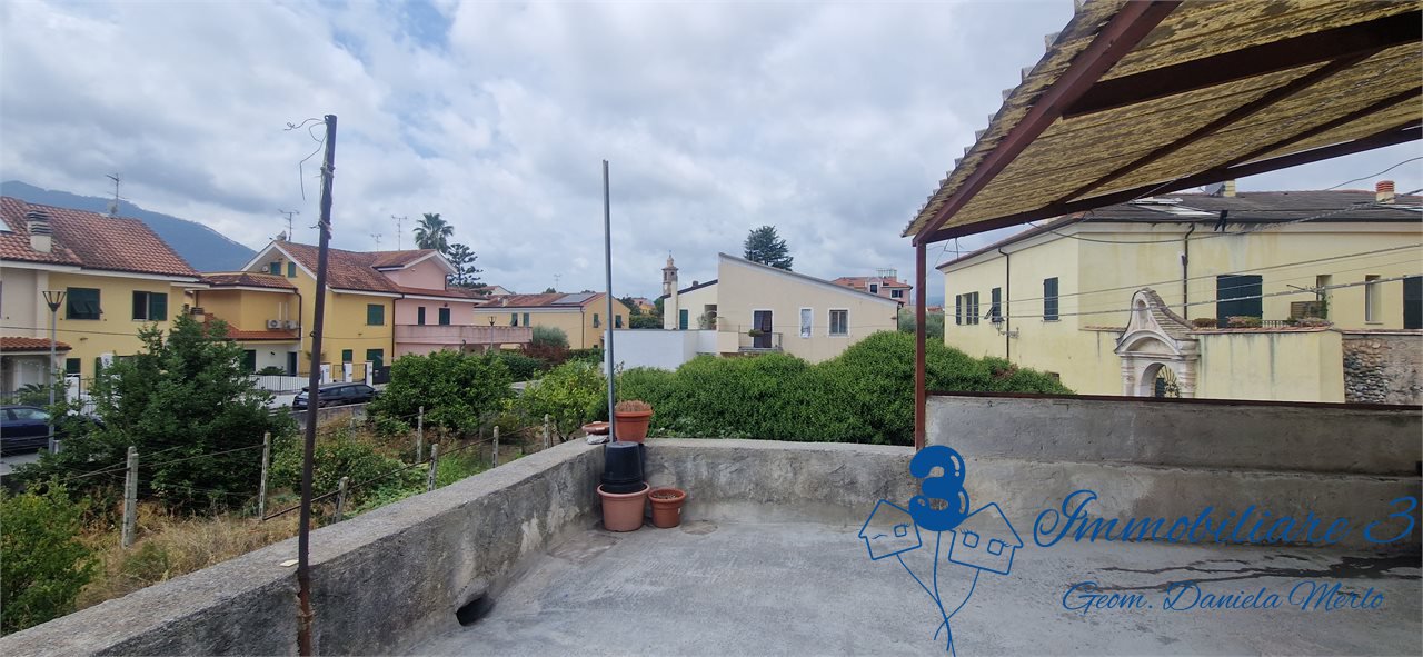 Rustico in vendita a Albenga