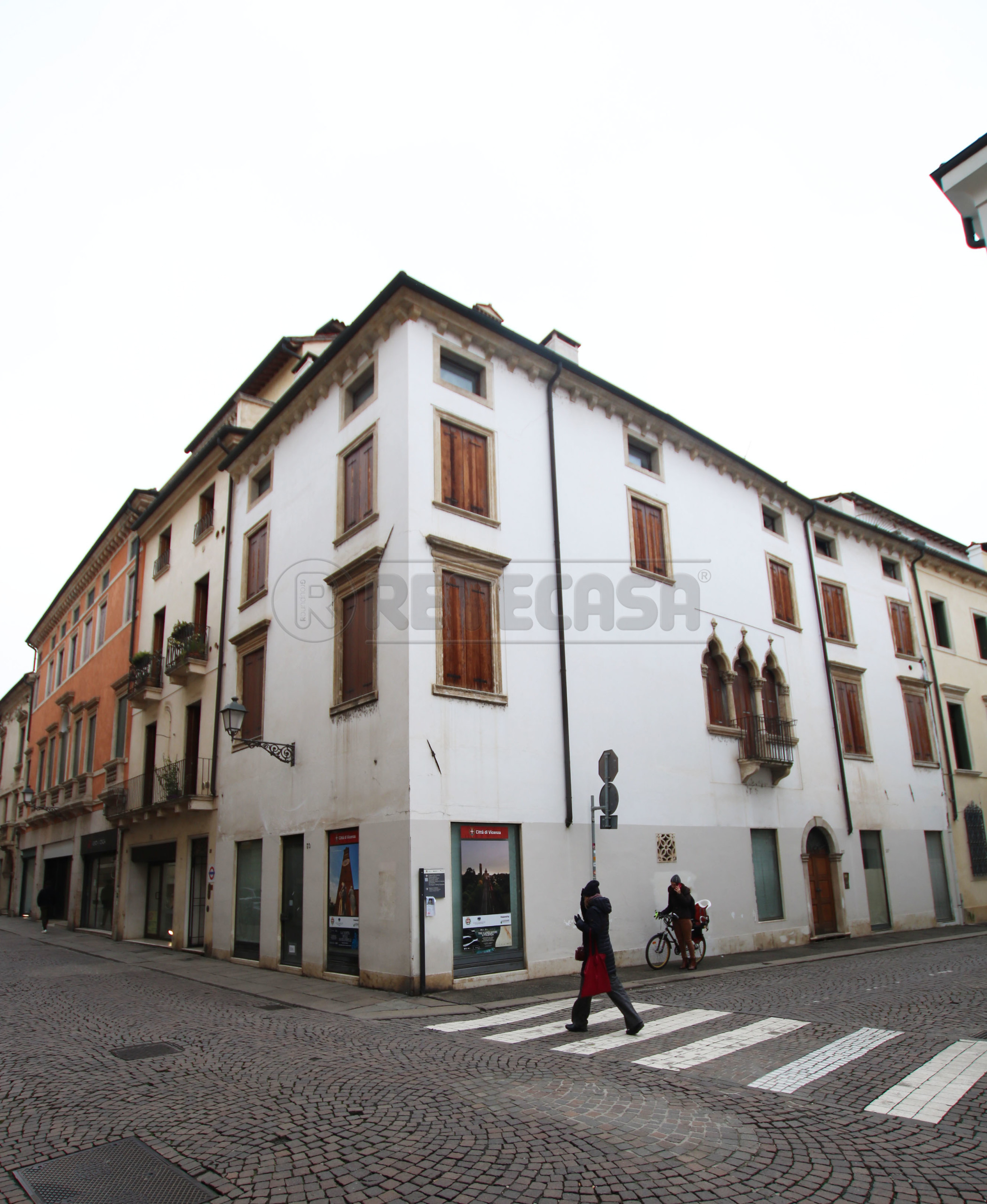 Casa indipendente in vendita a Vicenza