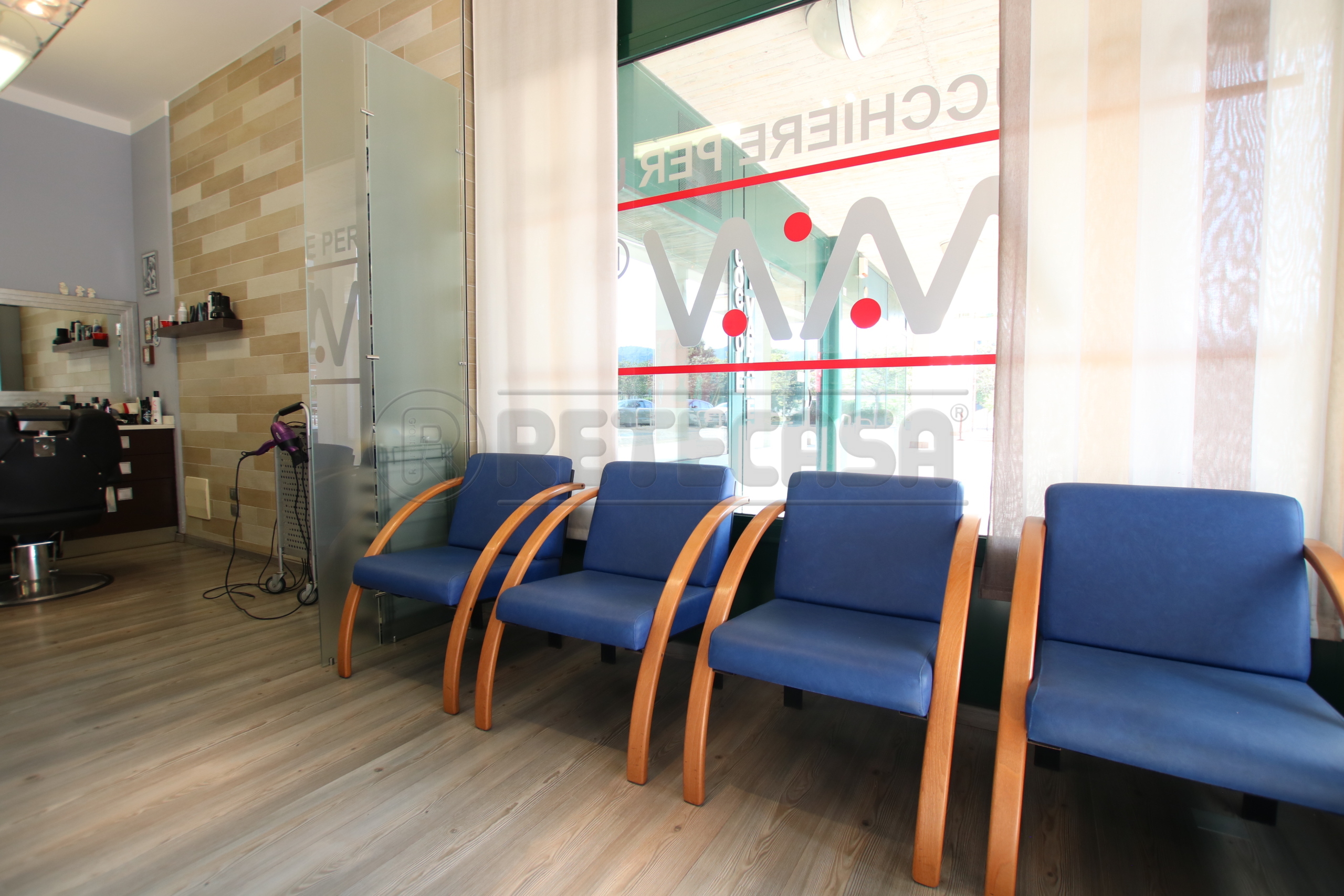 Locale commerciale in vendita a Arcugnano