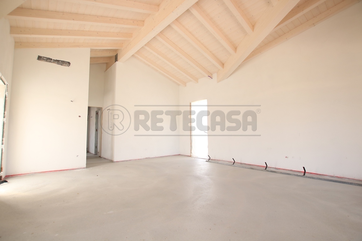 Casa indipendente con giardino in via dante alighieri, Longare