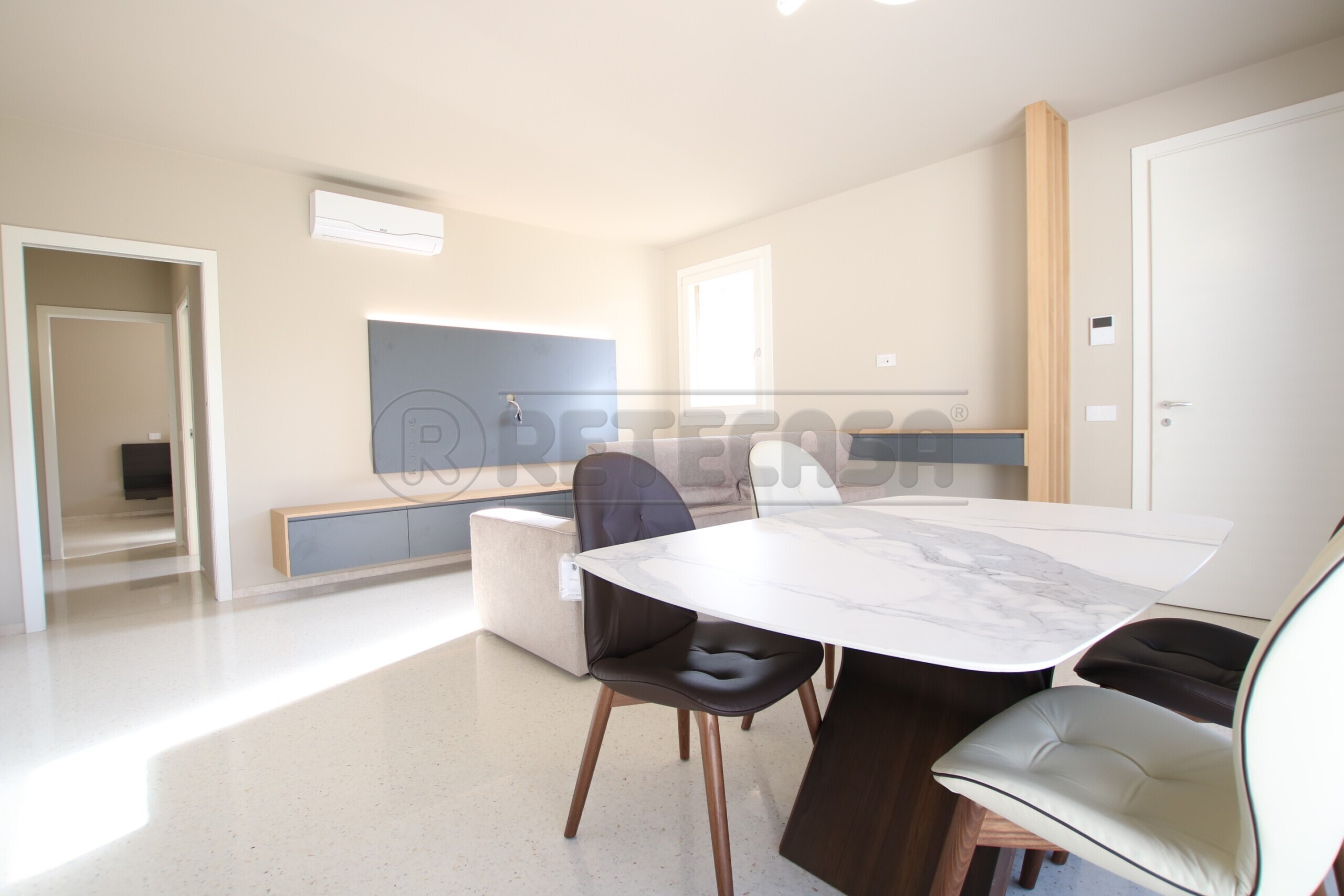 Appartamento con giardino in via venezia, Castegnero