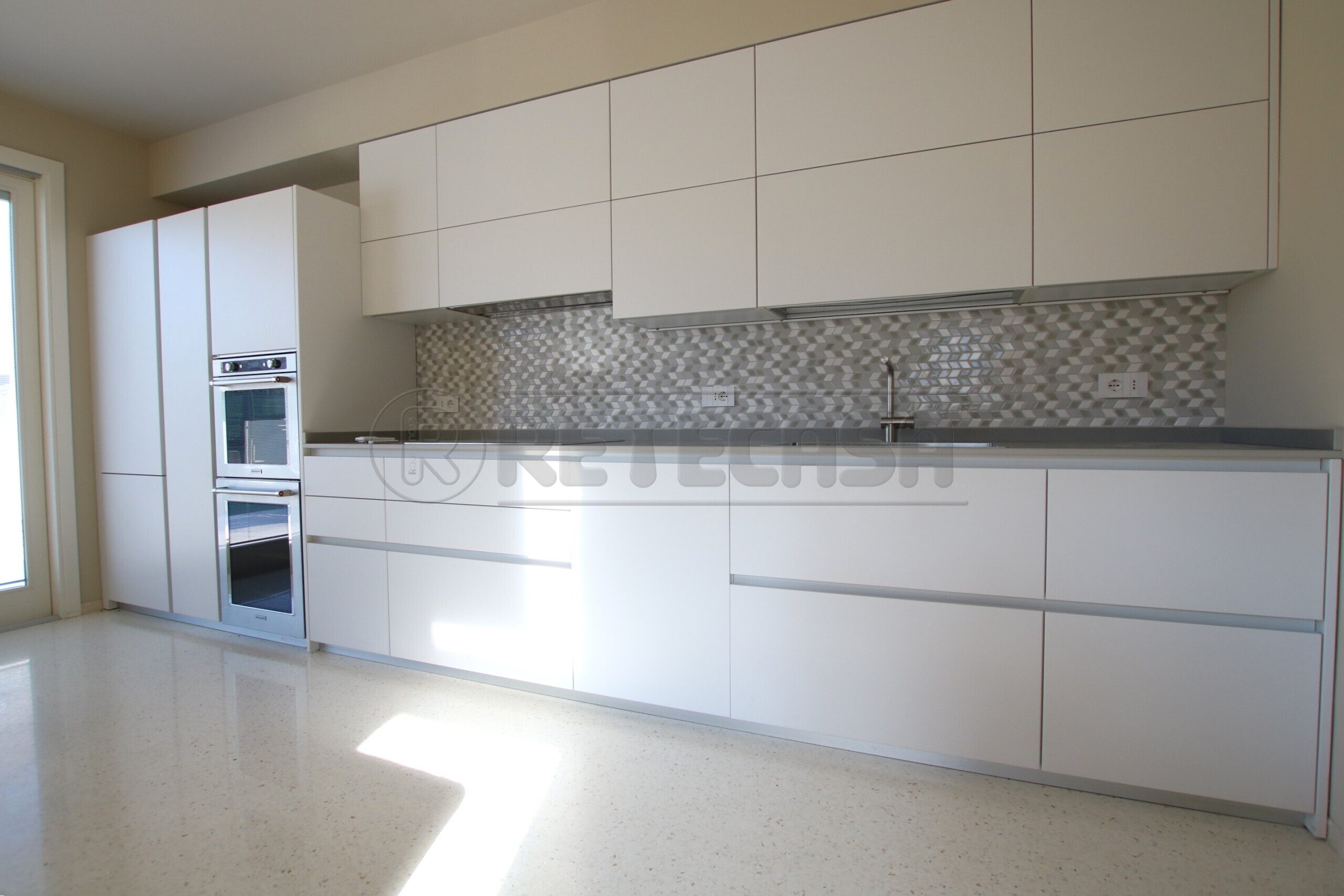 Appartamento con giardino in via venezia, Castegnero