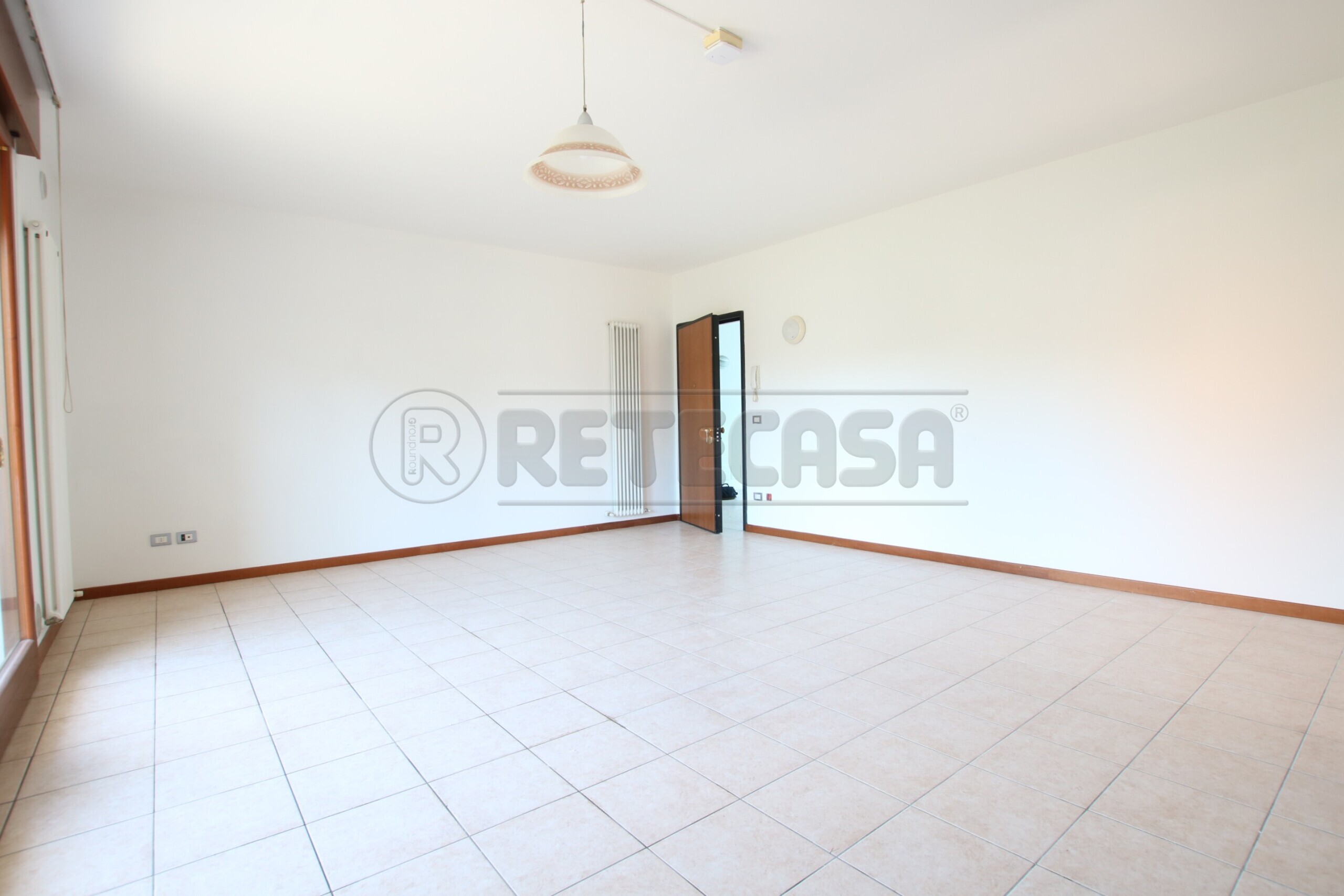 Quadrilocale con giardino in via giovanni falcone, Barbarano Mossano