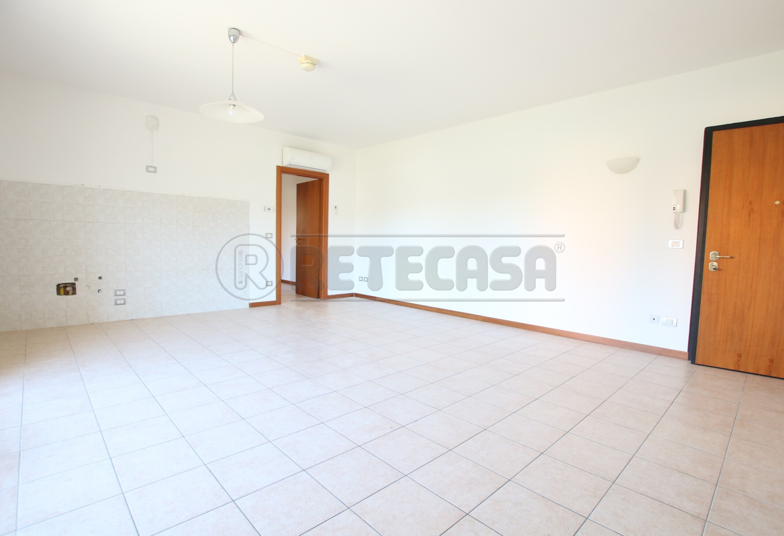 Quadrilocale con giardino in via giovanni falcone, Barbarano Mossano