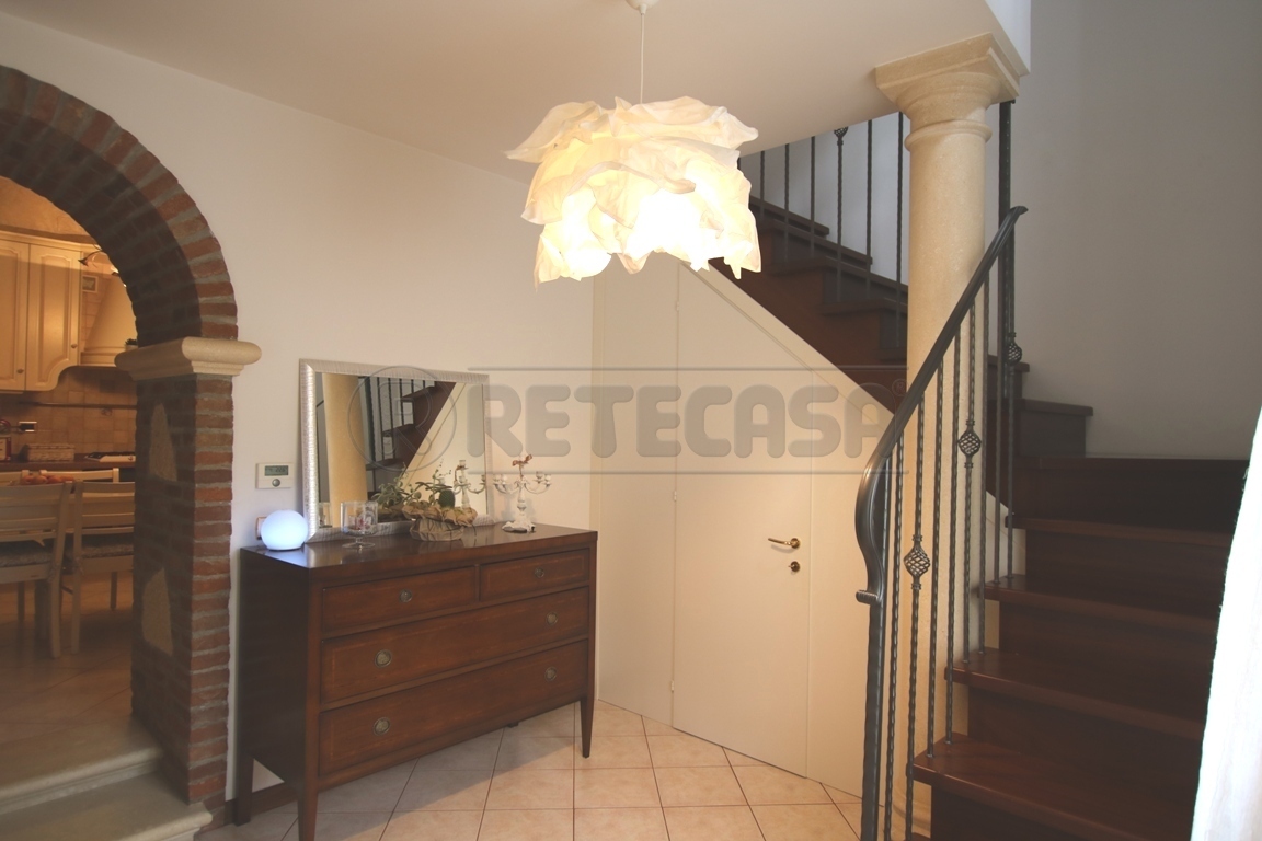 Rustico con giardino in via san giovanni battista, Arcugnano