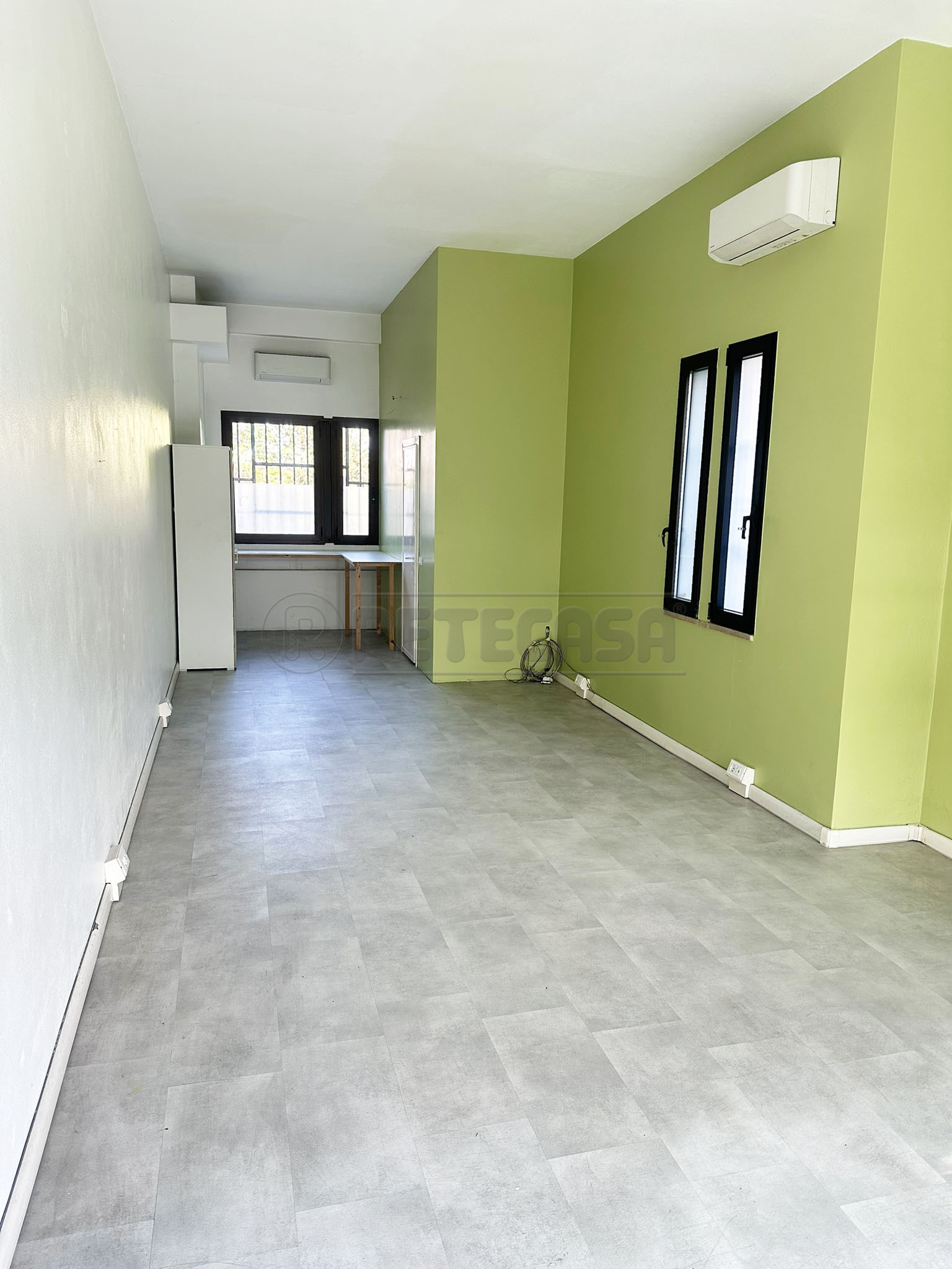 Locale commerciale classe A1 in viale riviera berica 650, Vicenza