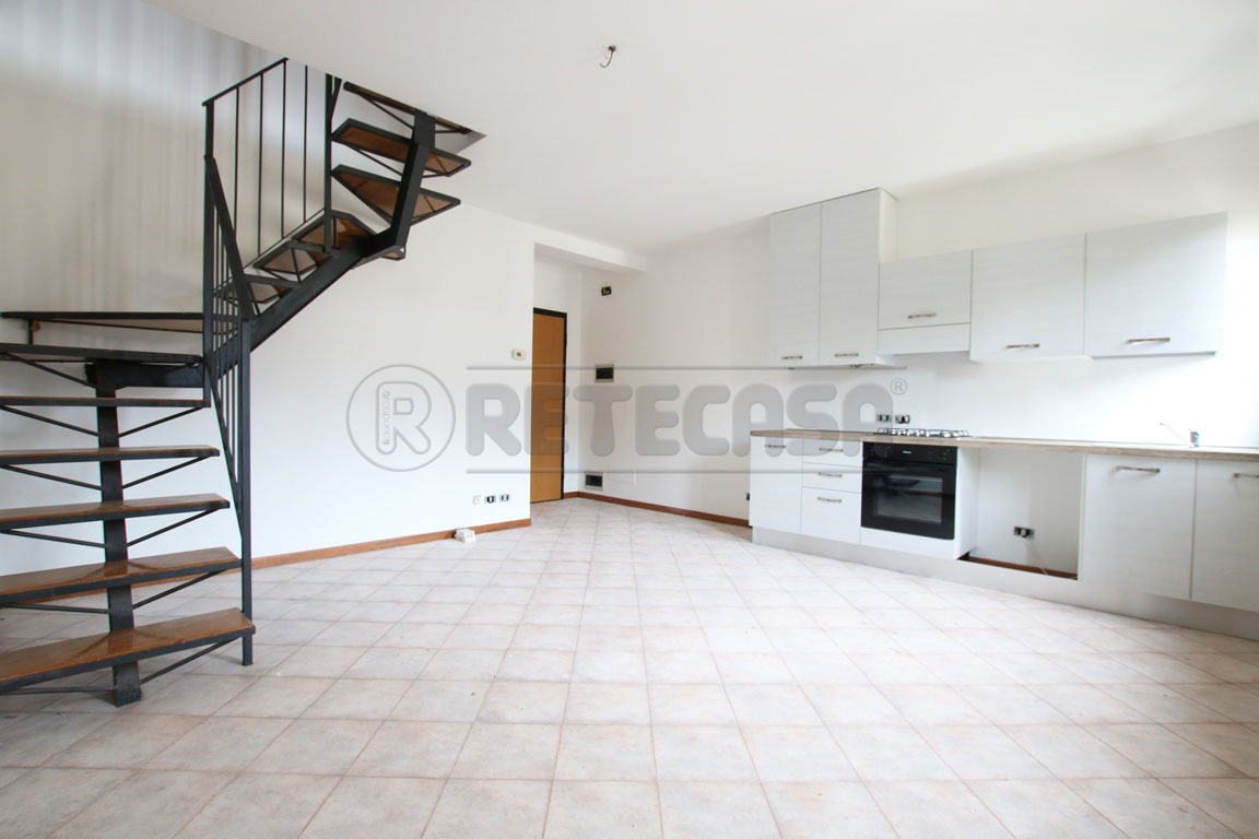 Appartamento in affitto in strada del tormeno, Vicenza