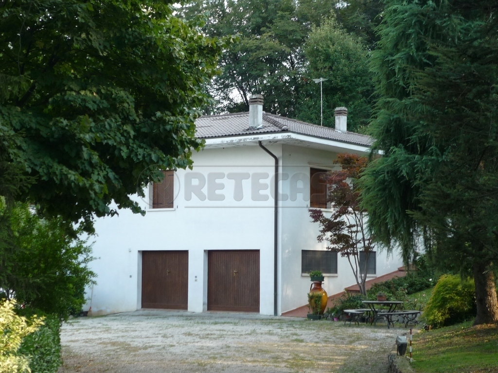 Villa con giardino in via san rocco, Arcugnano