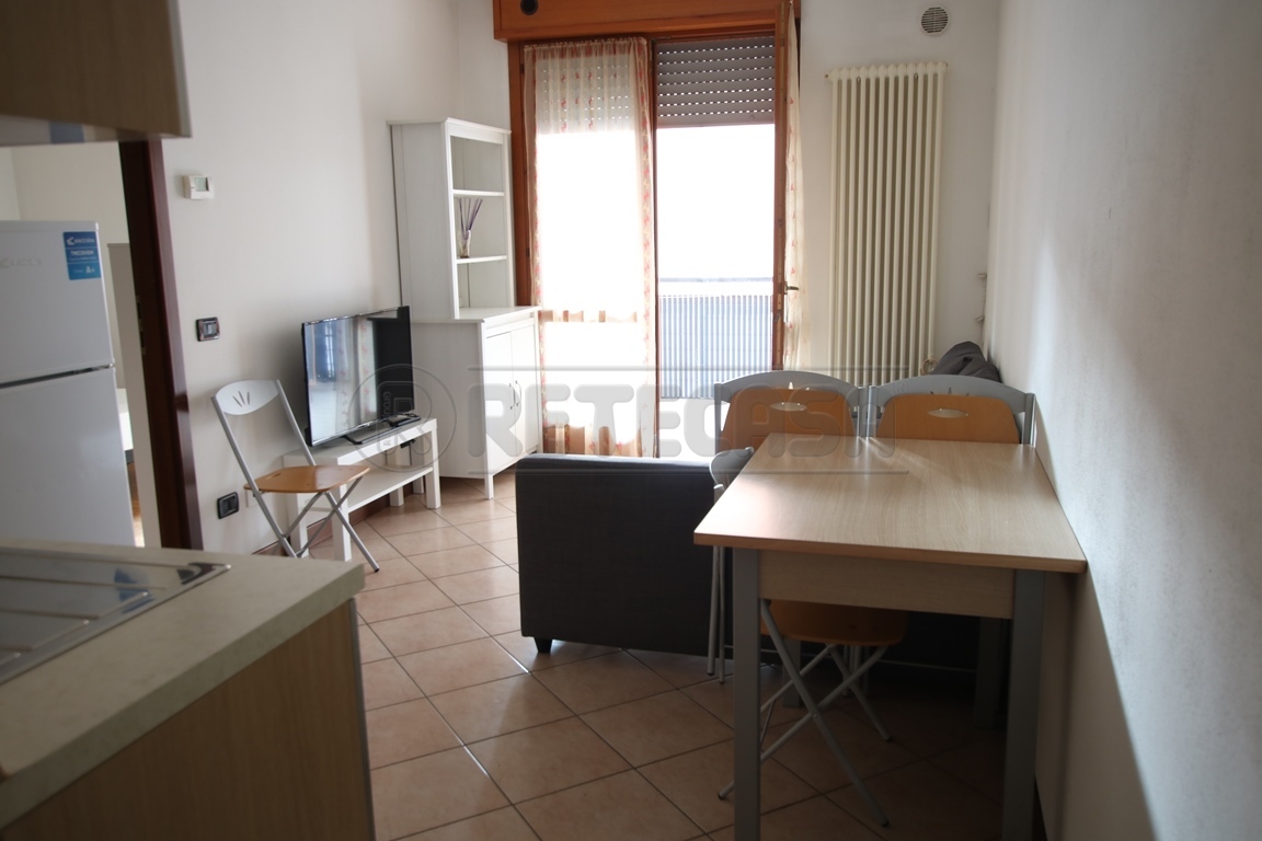 Appartamento con terrazzo in via astichello, Vicenza