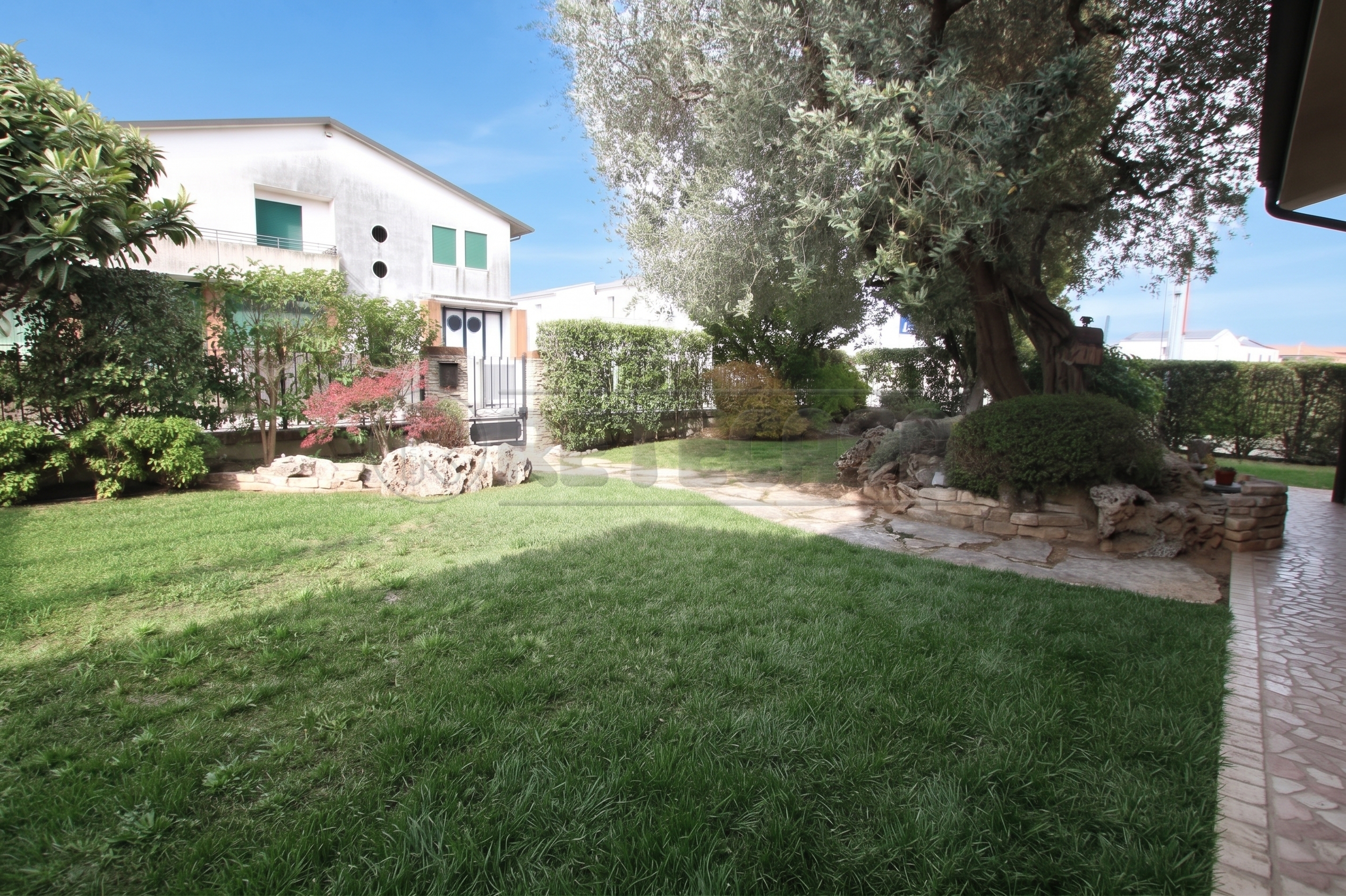 Casa indipendente con giardino in via giuseppe verdi, Barbarano Mossano
