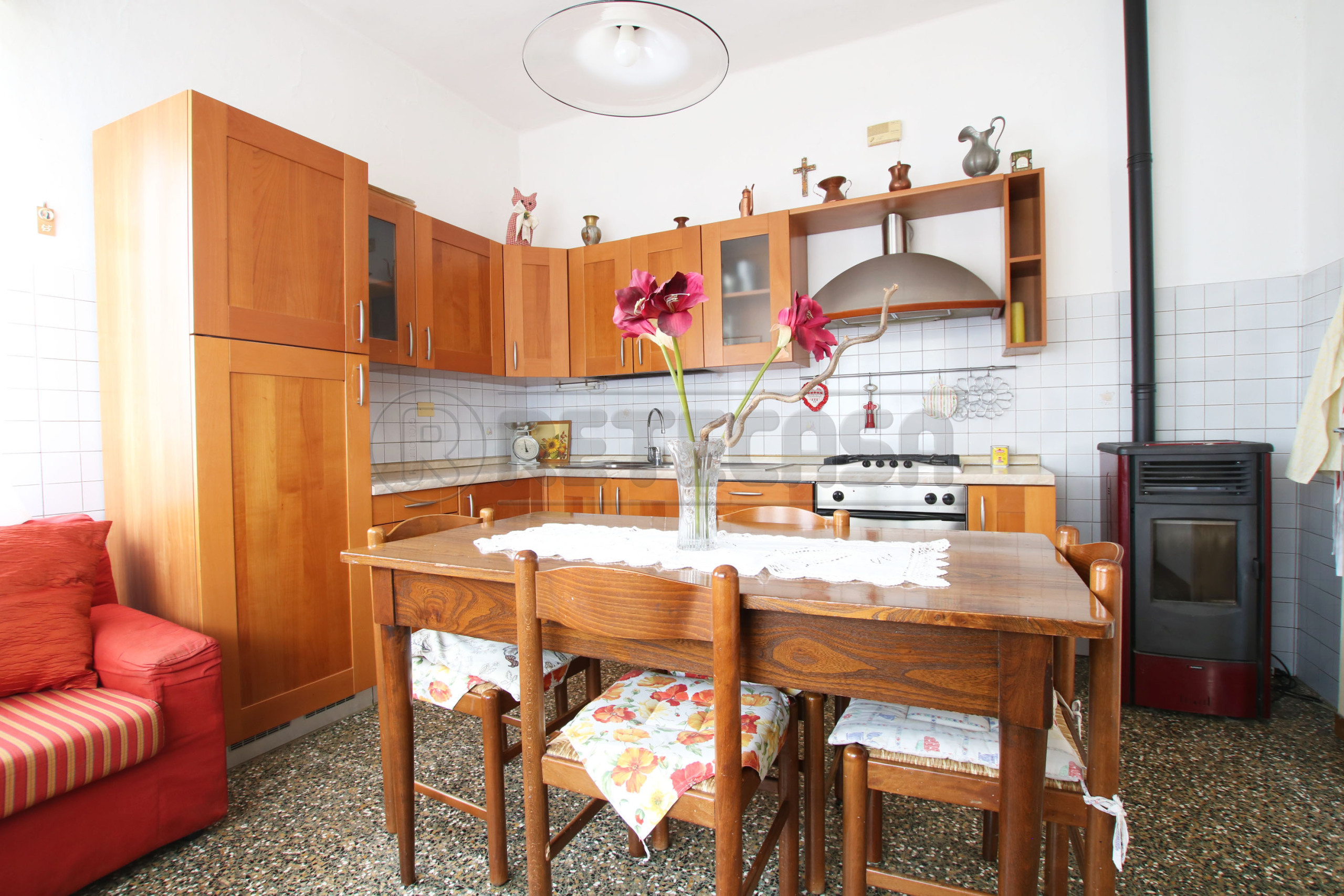 Villa con giardino in via ponza, Vicenza