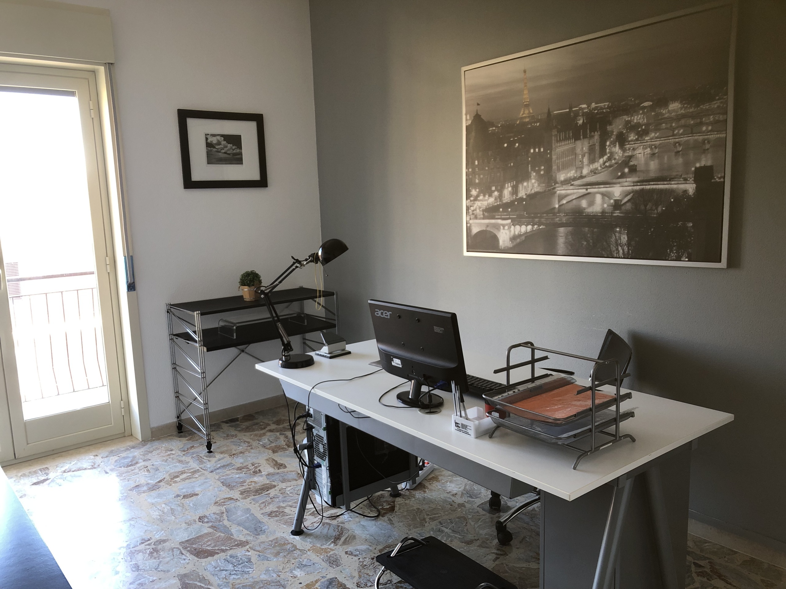 Ufficio ristrutturato in via polonia, Siracusa