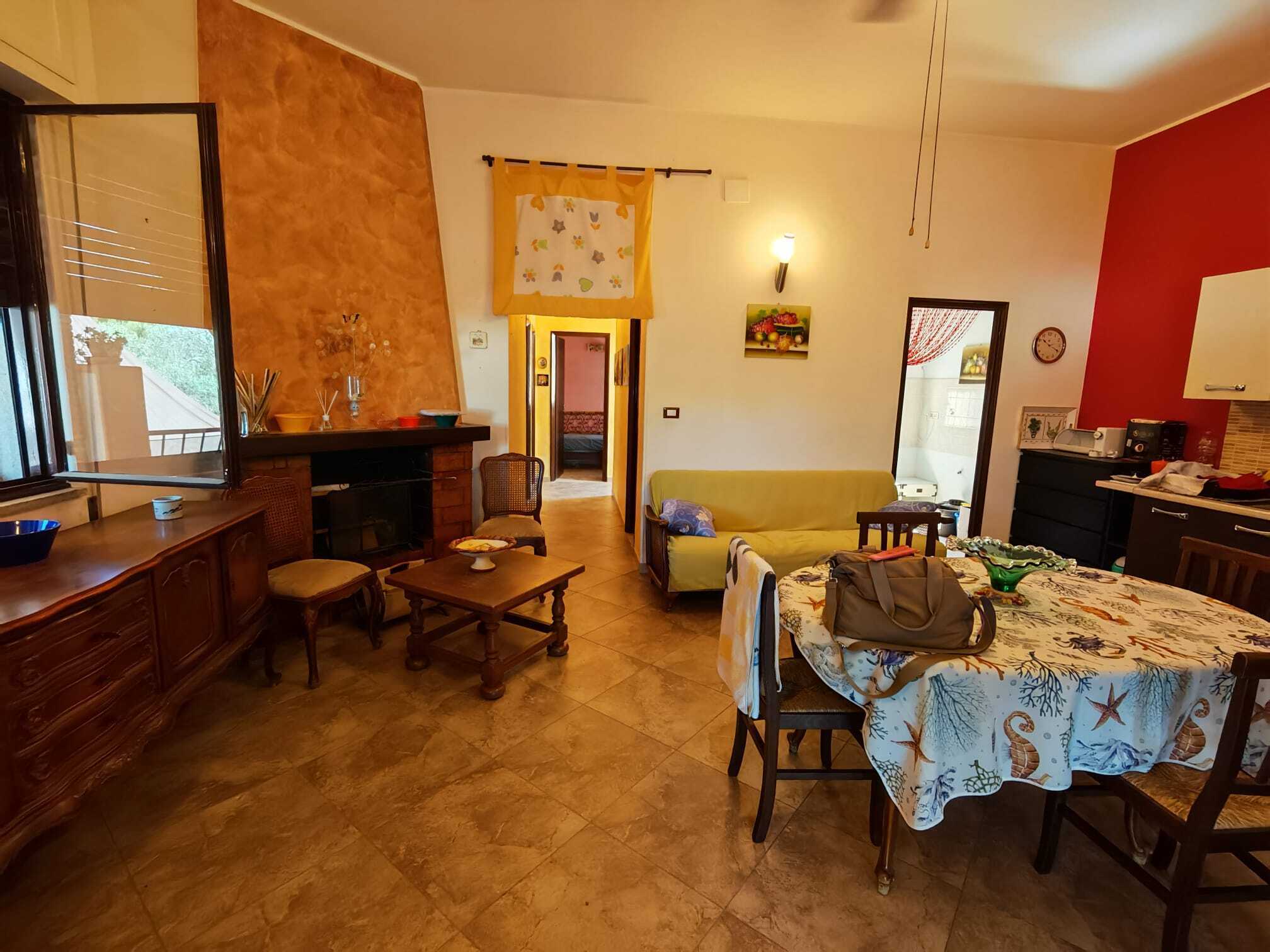 Villa vista mare in via perseo, Siracusa