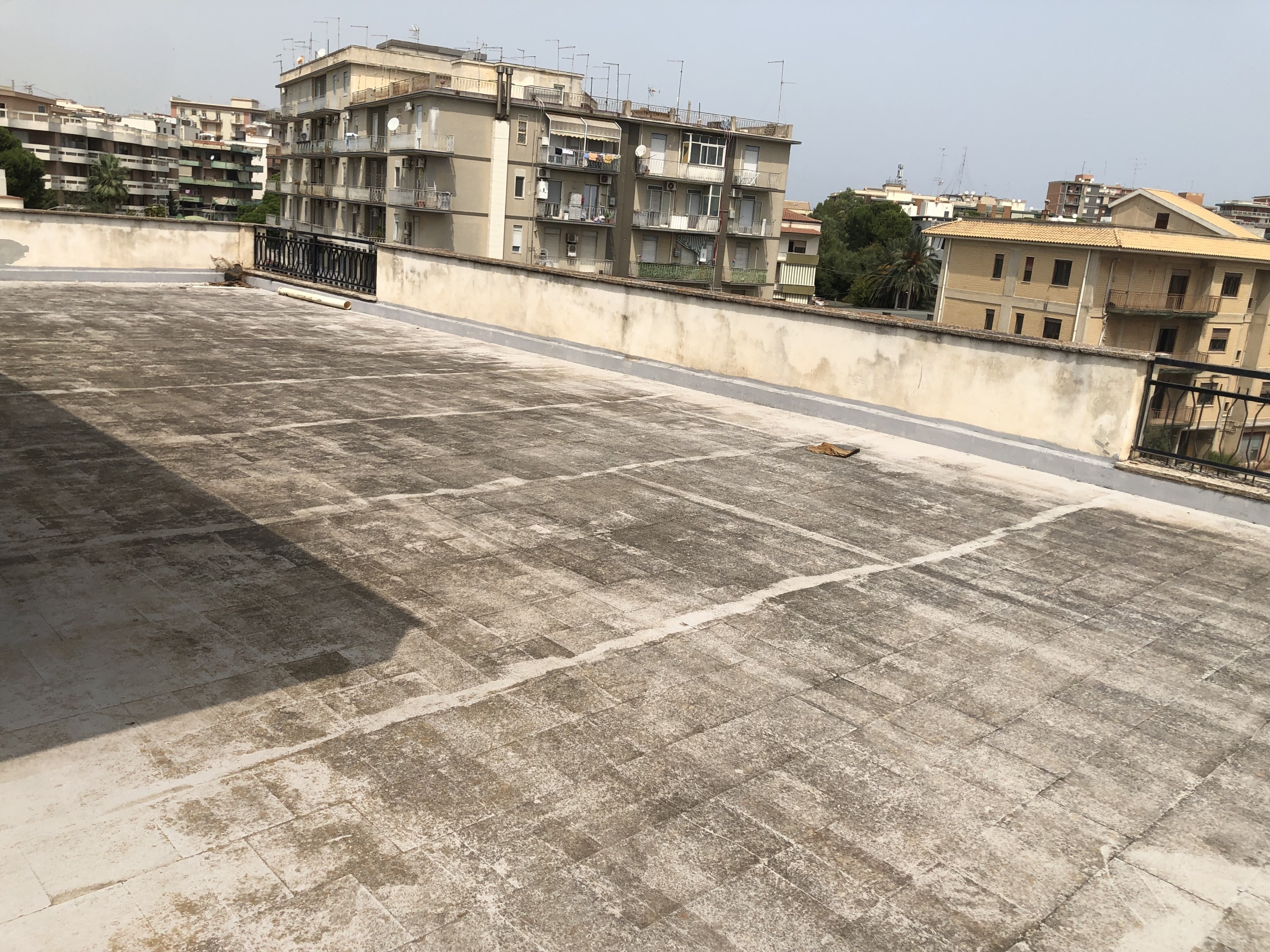 Monolocale da ristrutturare in via necropoli grotticelle, Siracusa