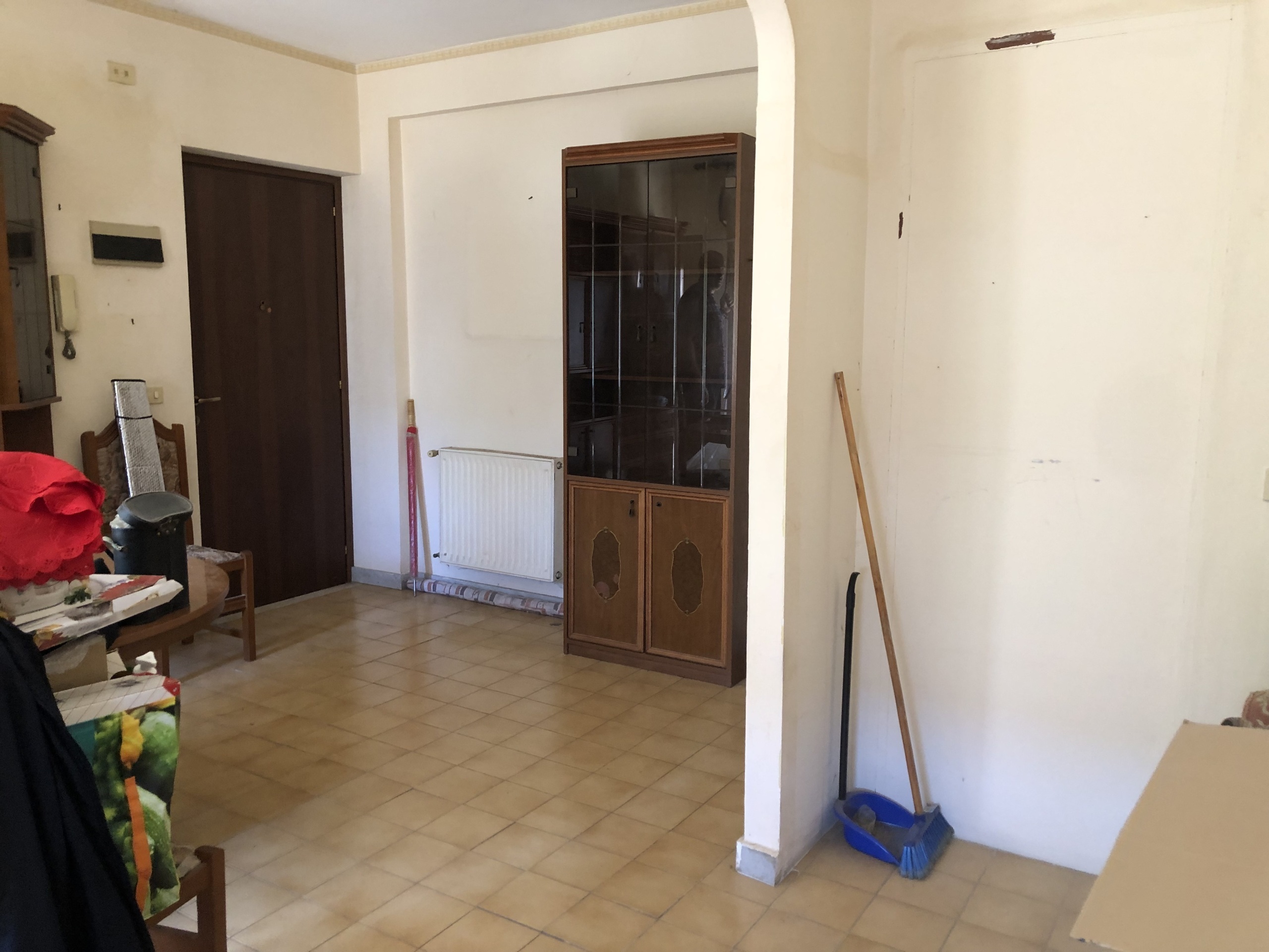 Quadrilocale da ristrutturare in via antonino lo surdo, Siracusa