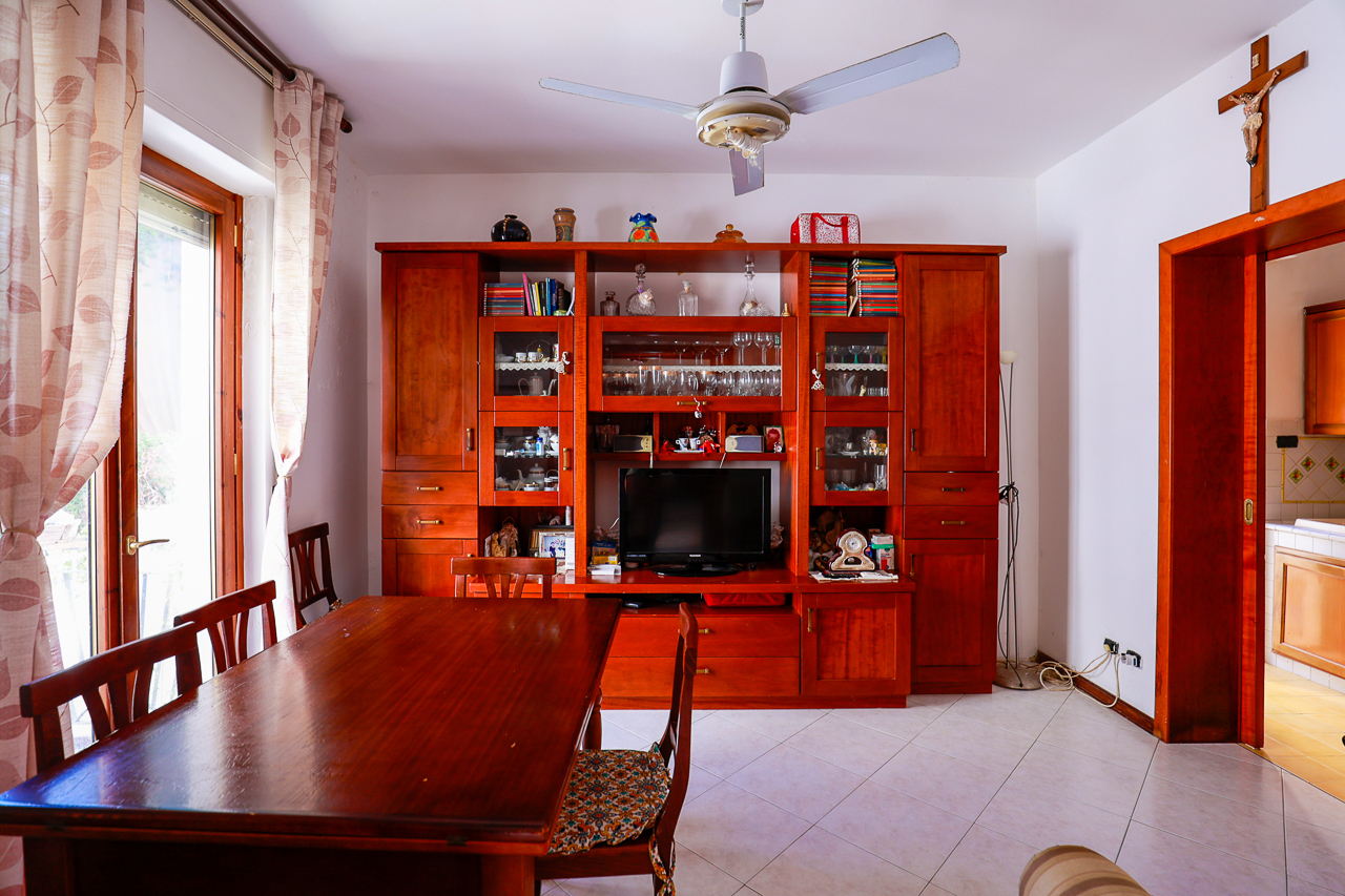 Casa indipendente con terrazzo in viale tunisi, Siracusa