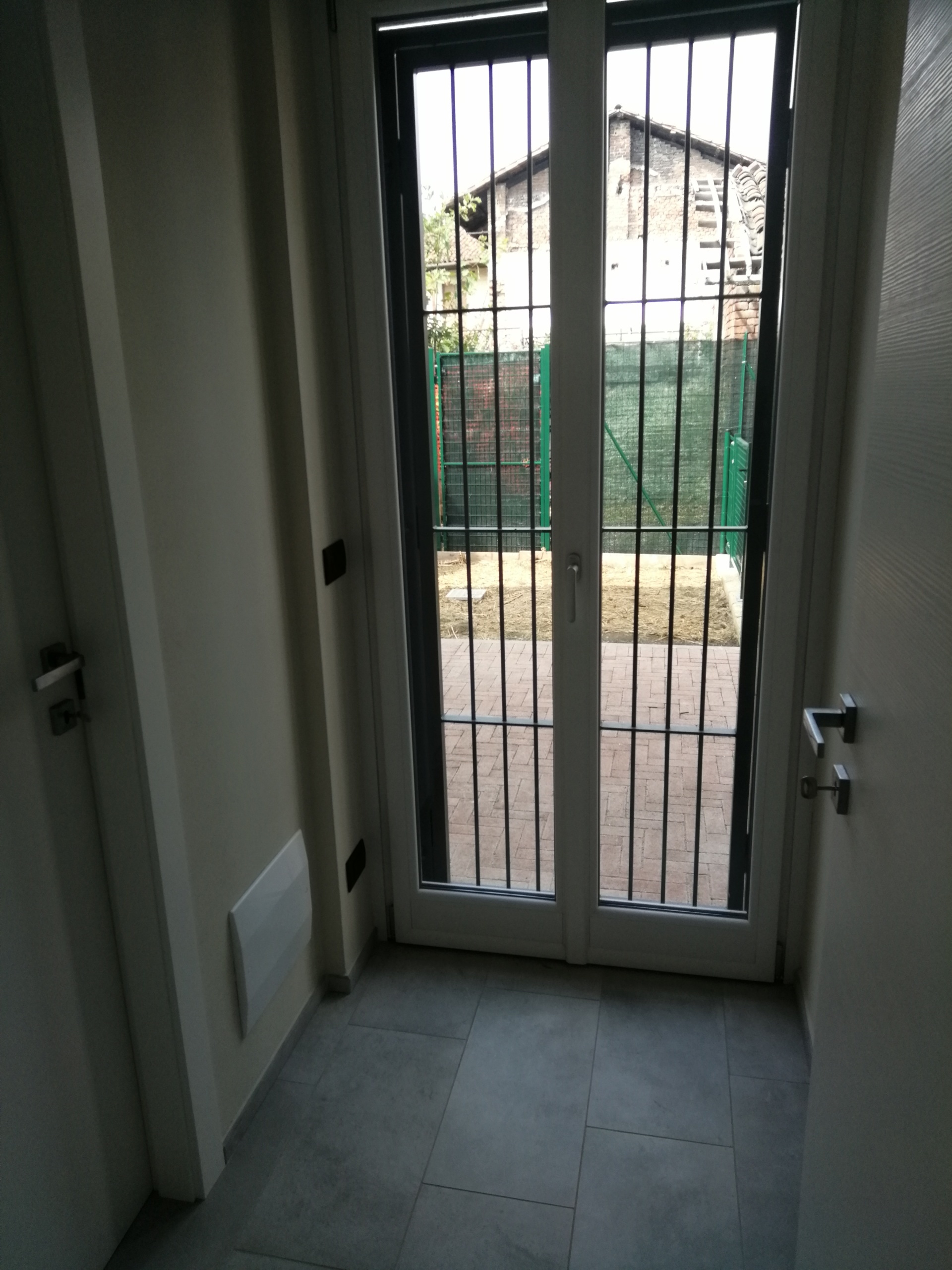 Casa indipendente con giardino in strada comunale di mirafiori 31, Torino