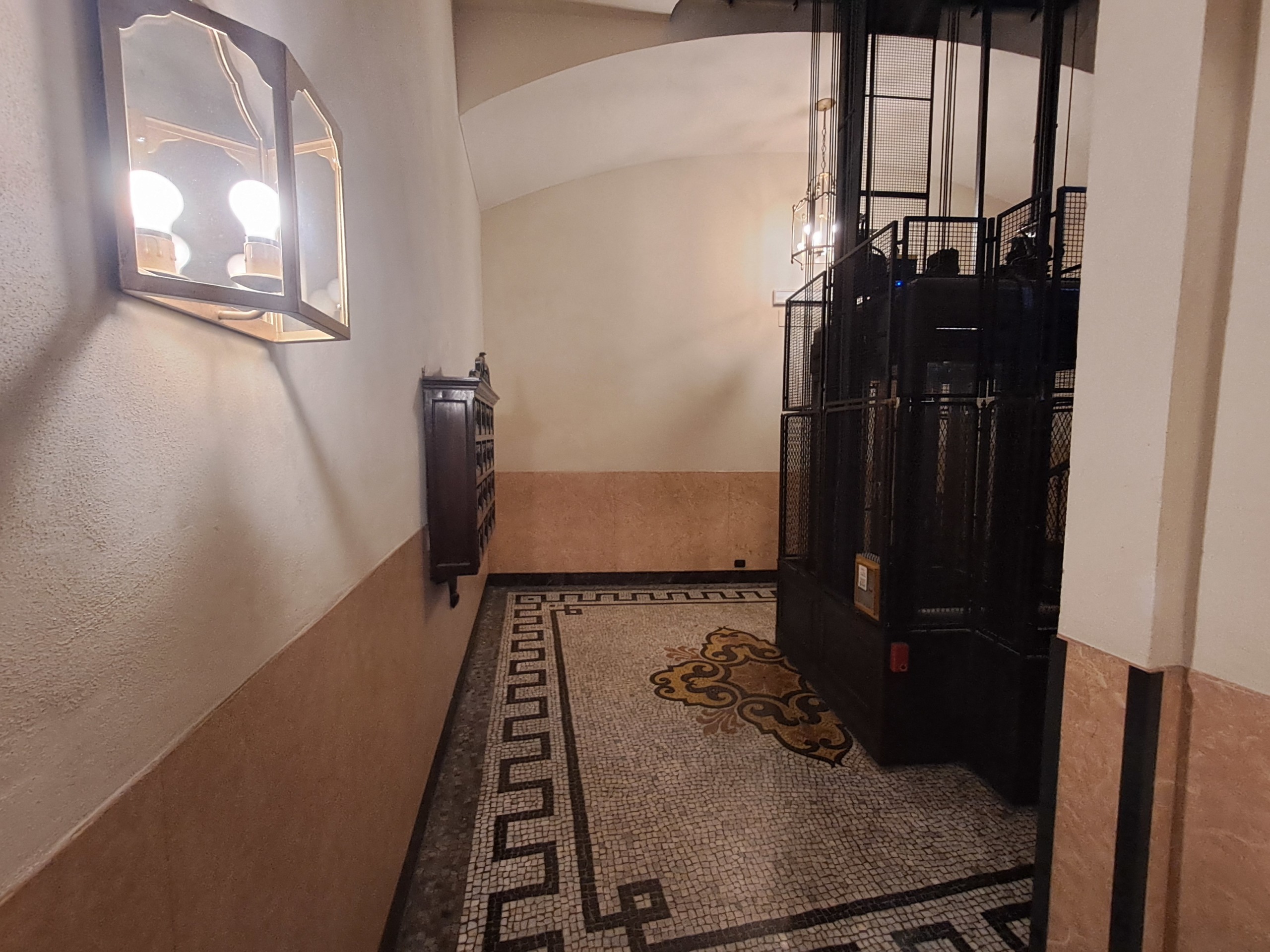 Quadrilocale ristrutturato in via xx settembre 58, Torino