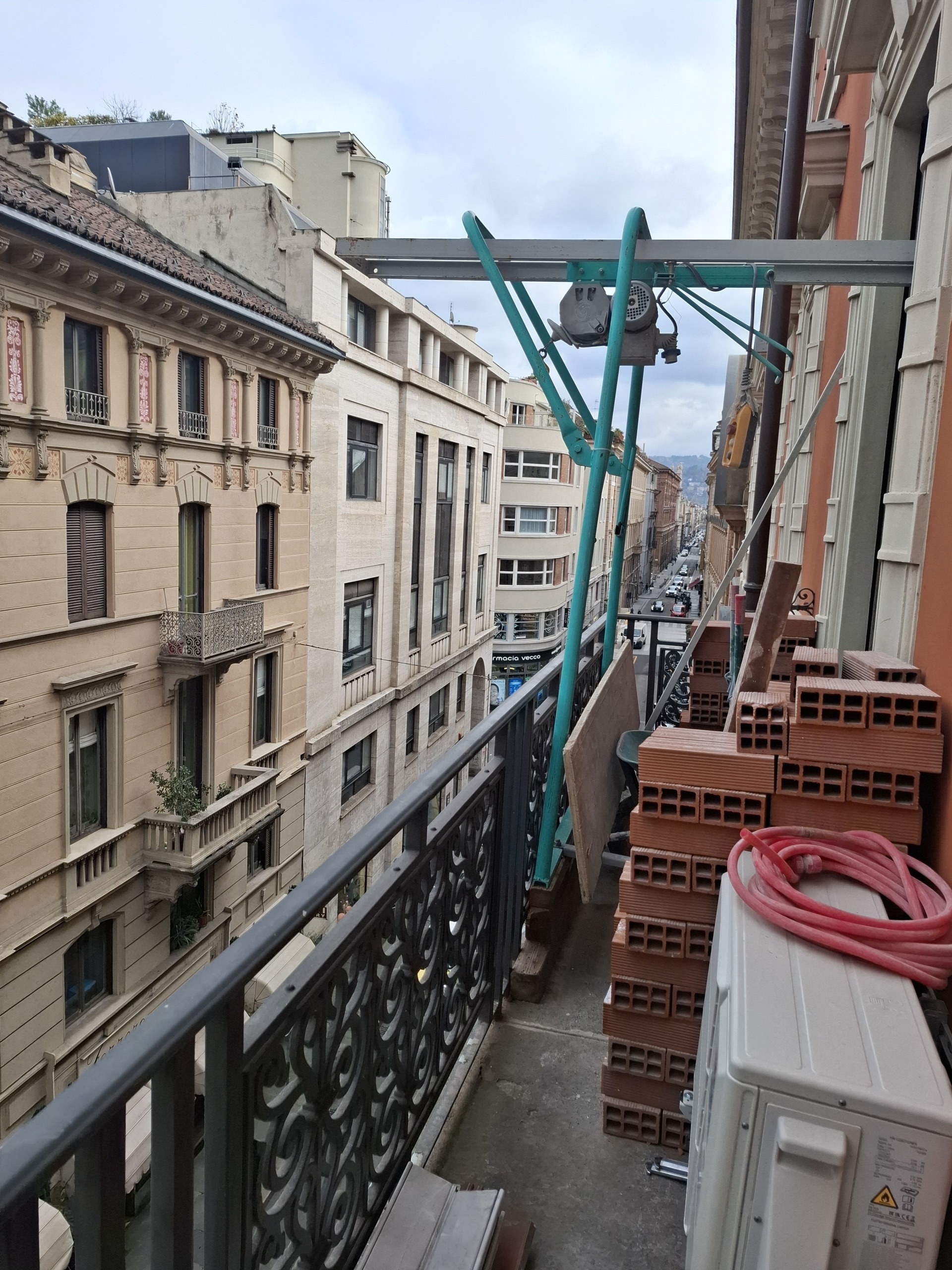 Quadrilocale ristrutturato in via xx settembre 58, Torino