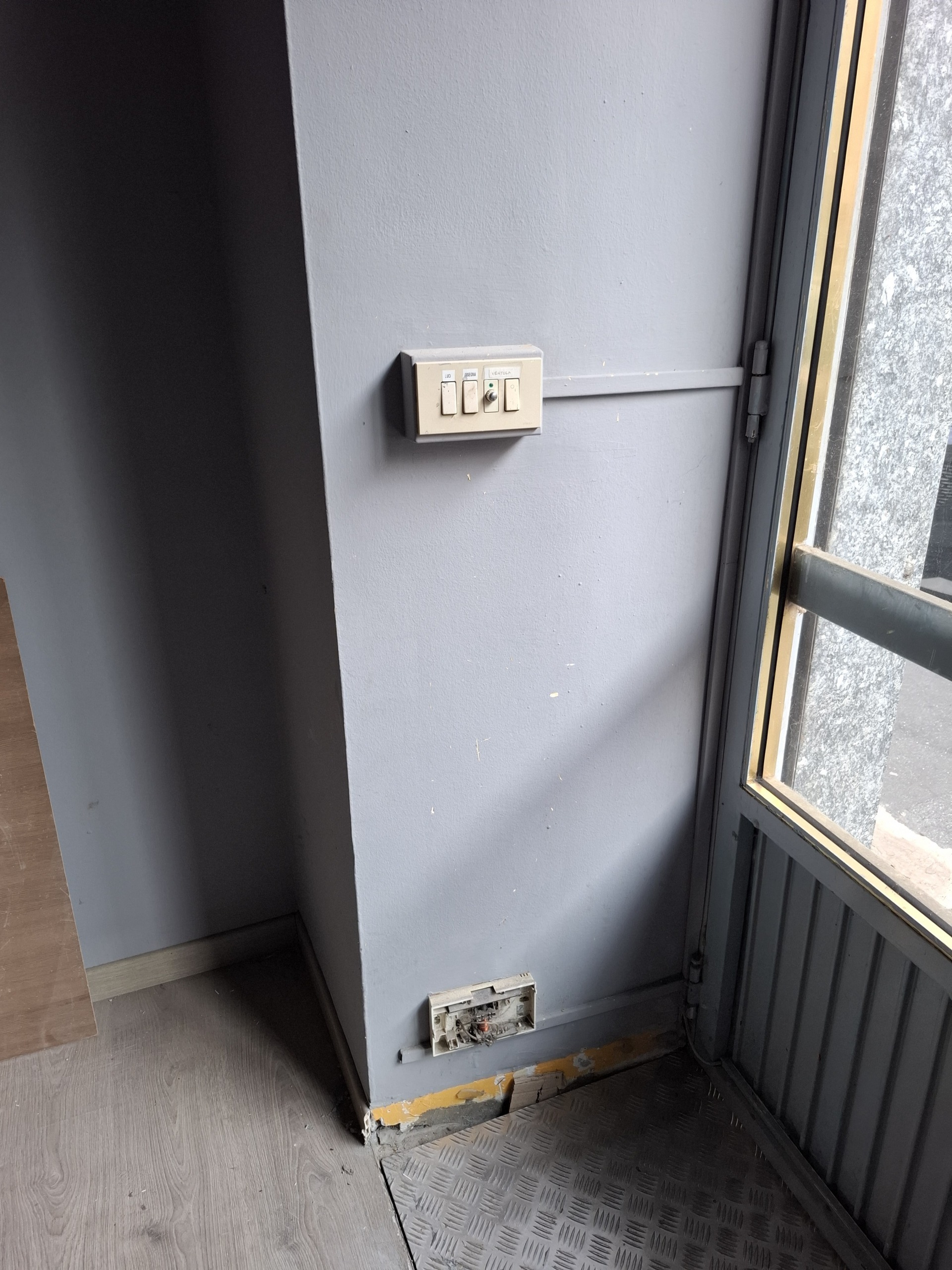 Locale commerciale in vendita, Torino vanchiglia