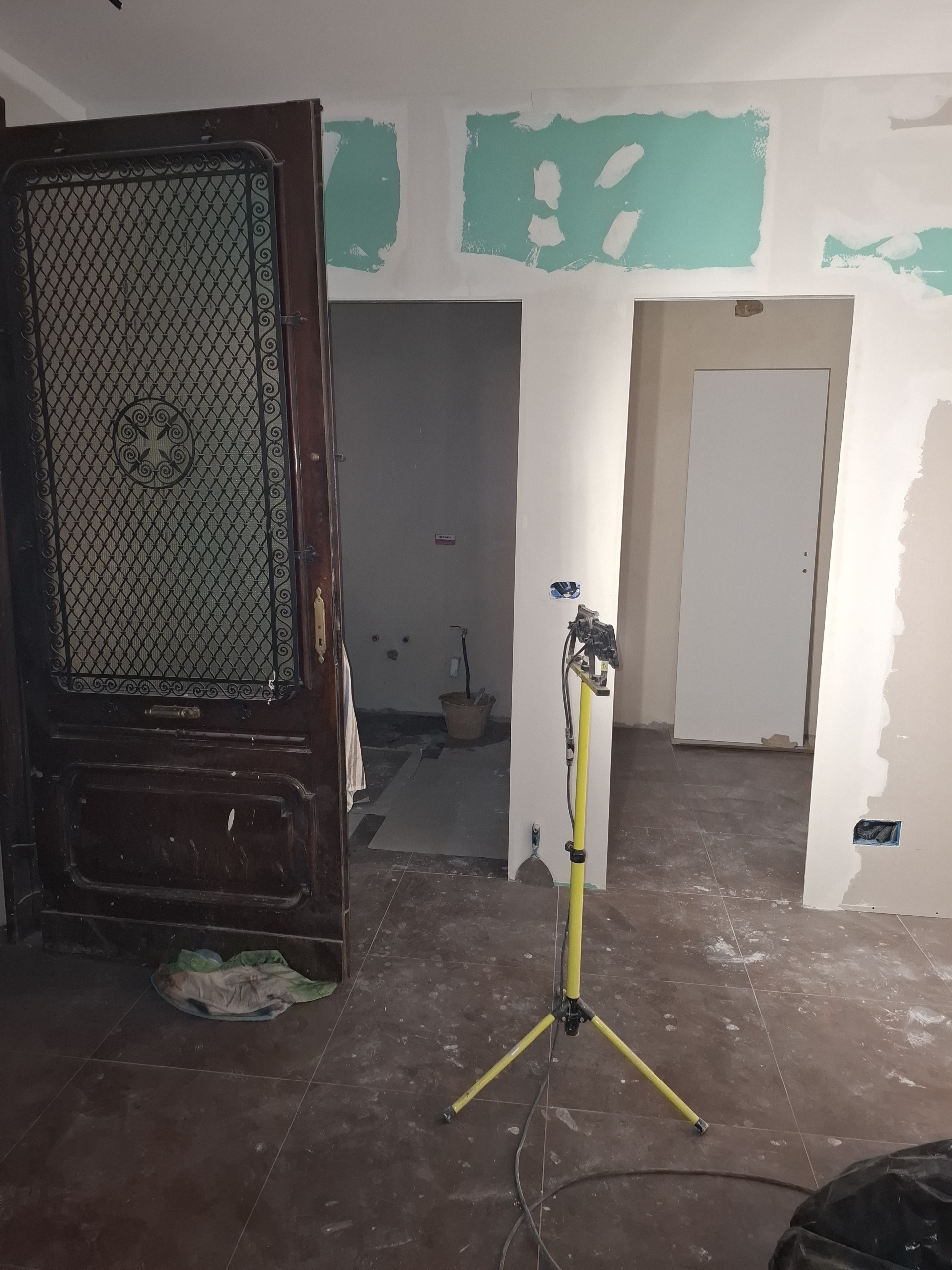 Trilocale ristrutturato in via xx settembre 58, Torino