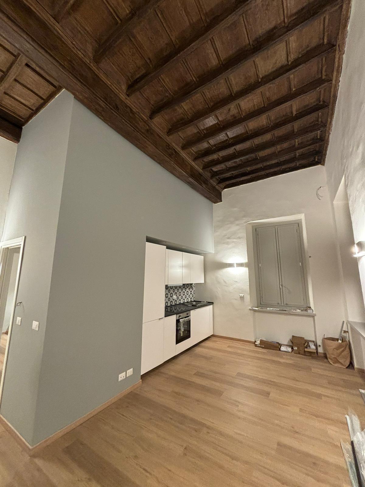 Bilocale ristrutturato in via bellezia 20, Torino