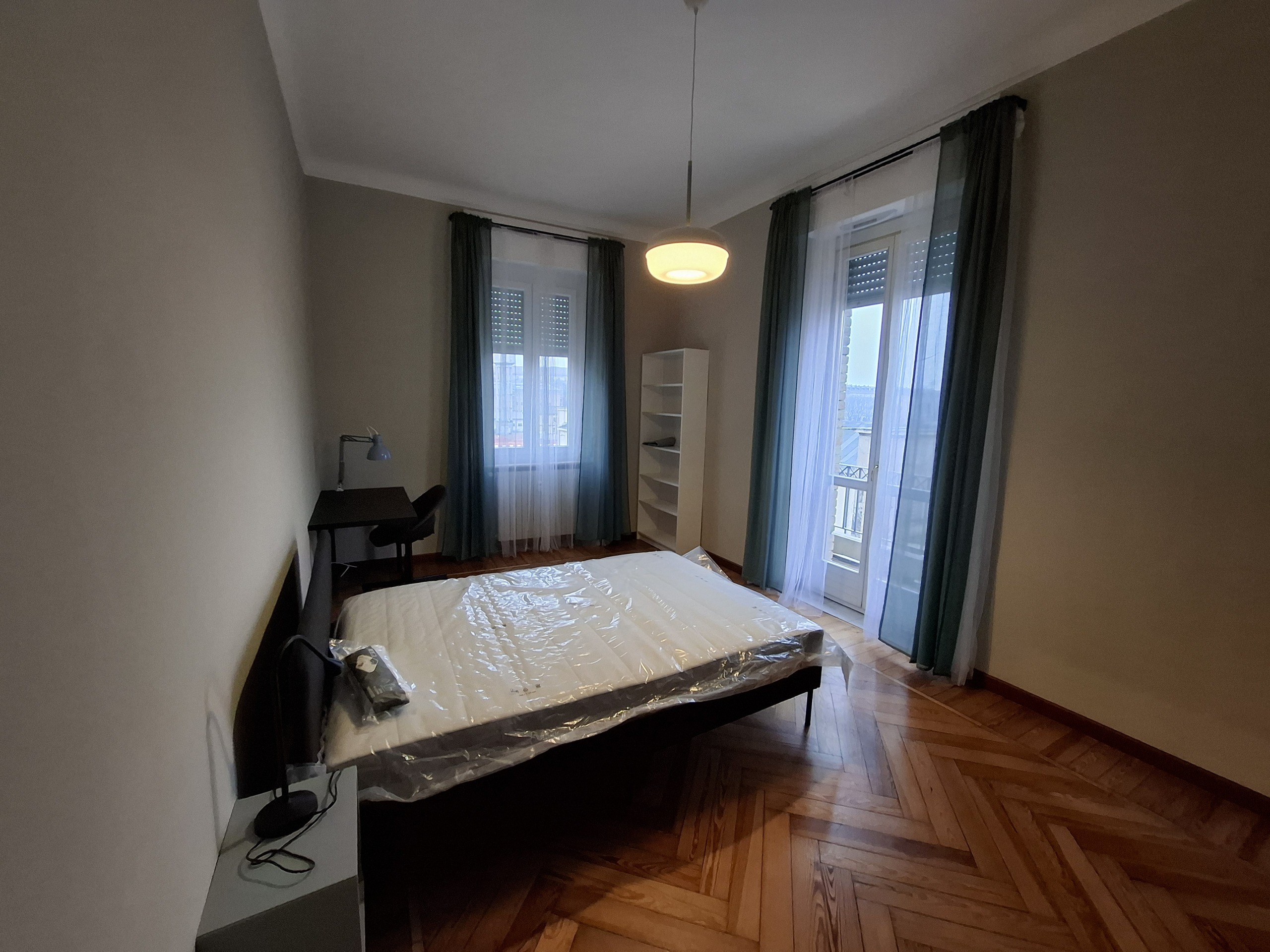 Quadrilocale ristrutturato in via ribet 5, Torino