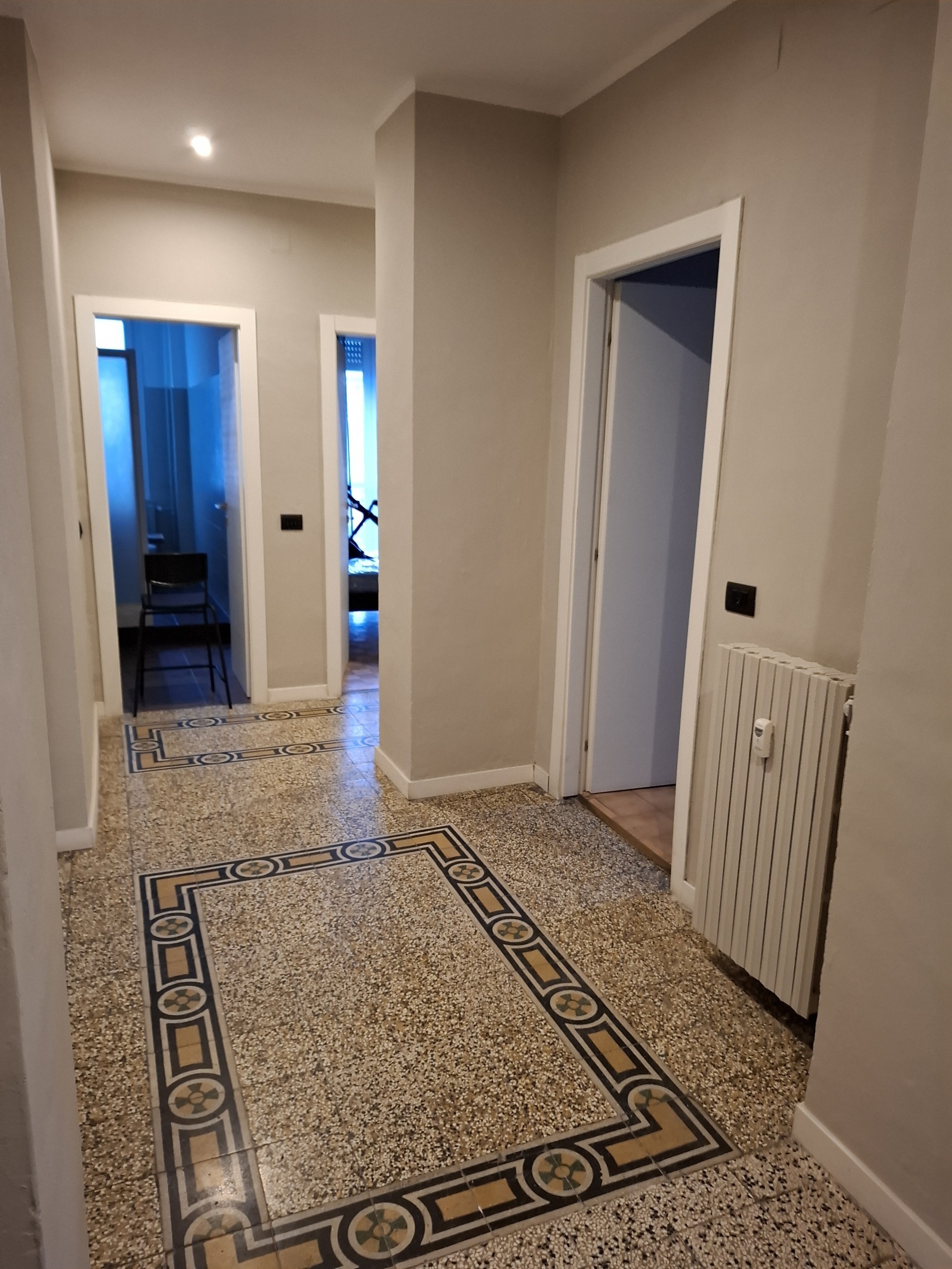 Quadrilocale ristrutturato in via ribet 5, Torino