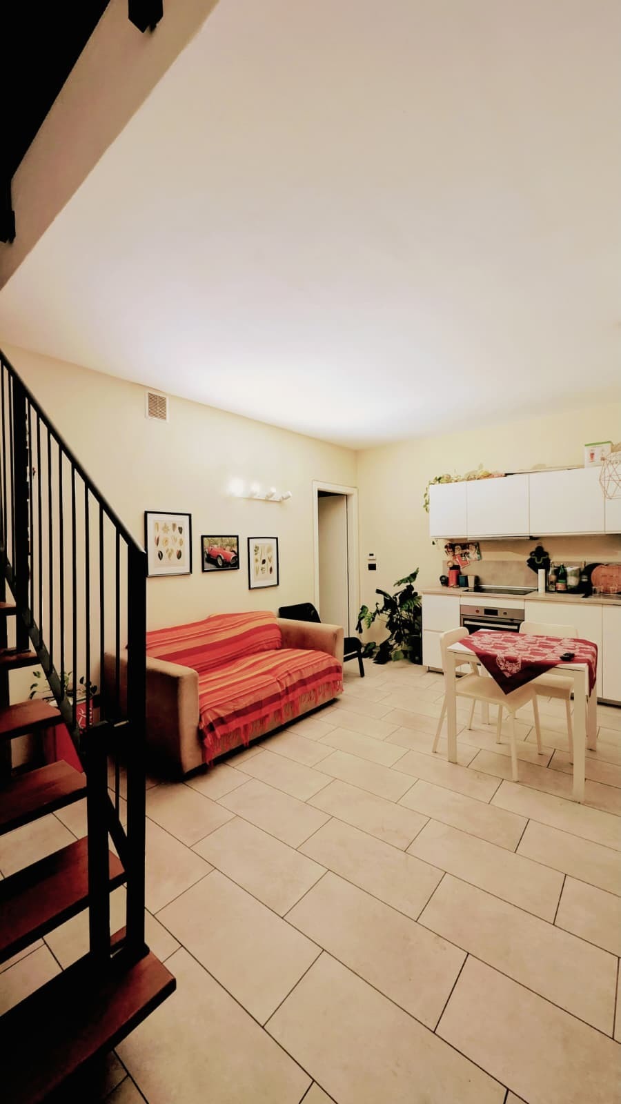 Casa indipendente con giardino in strada comunale di mirafiori 31, Torino