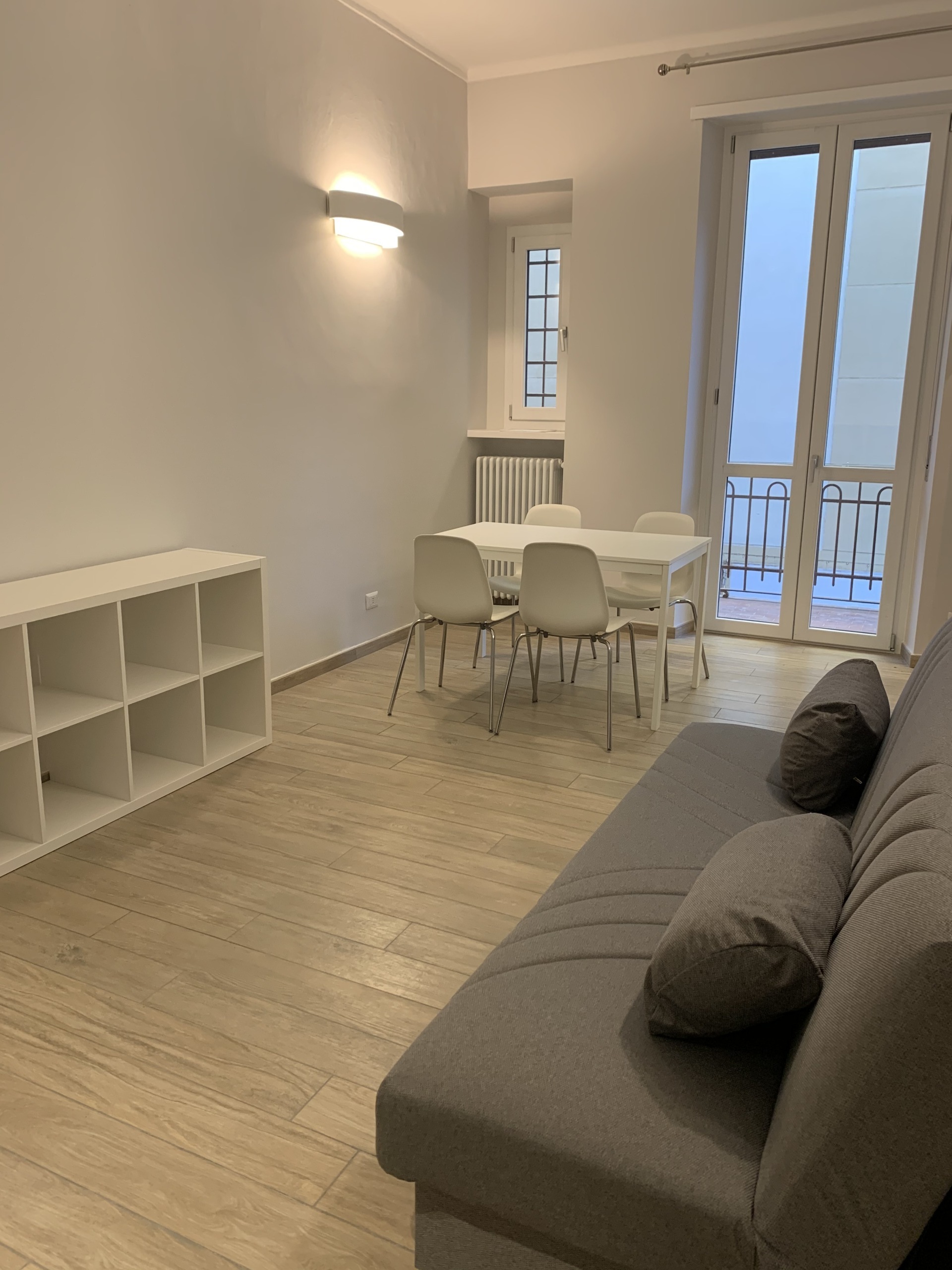Trilocale ristrutturato in corso xi febbraio 23, Torino