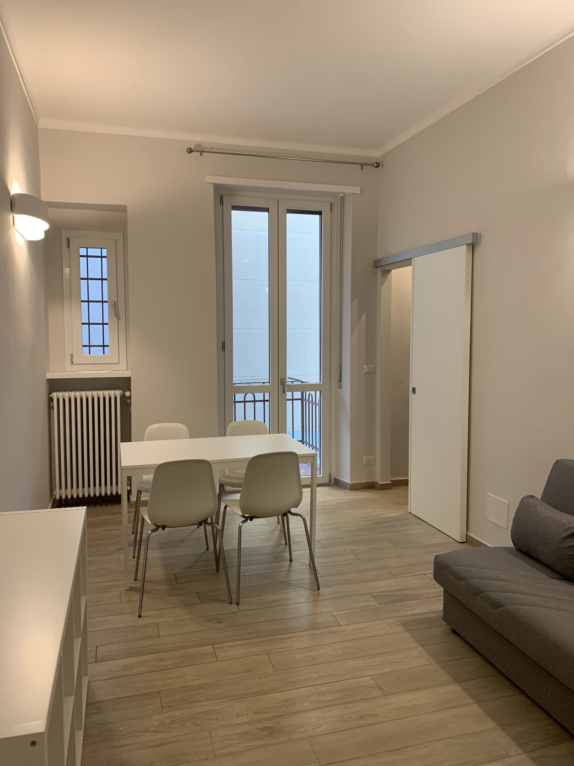 Trilocale ristrutturato in corso xi febbraio 23, Torino