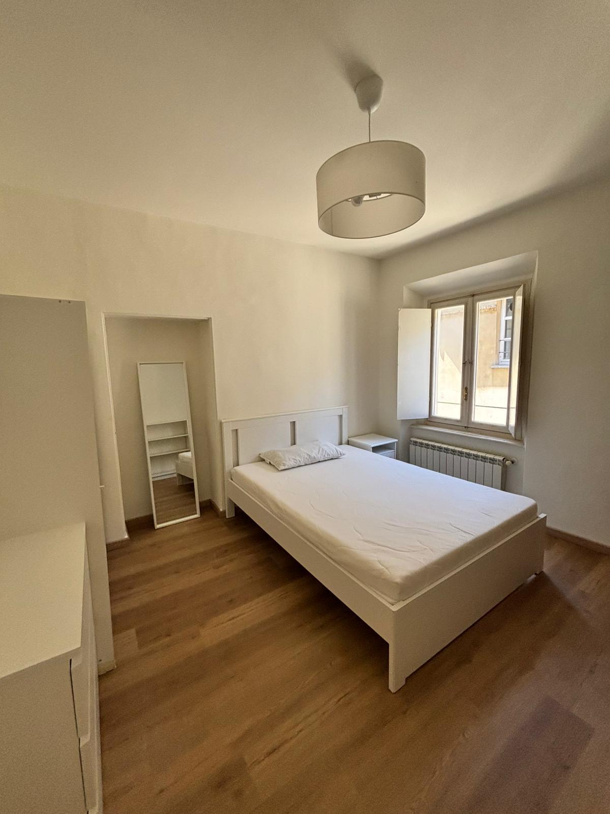 Quadrilocale in affitto in via bellezia, Torino