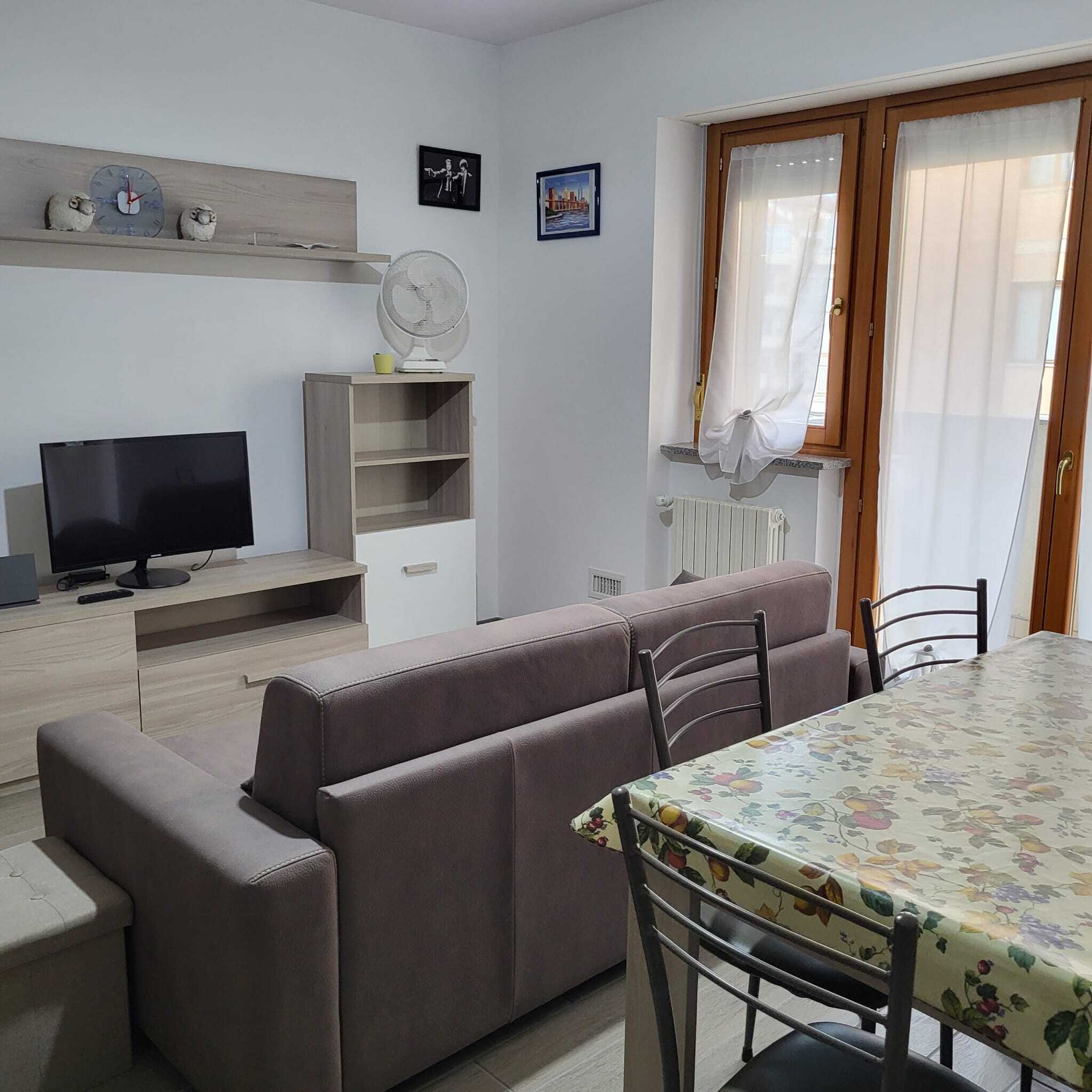 Trilocale ristrutturato in via monginevro 103, Torino