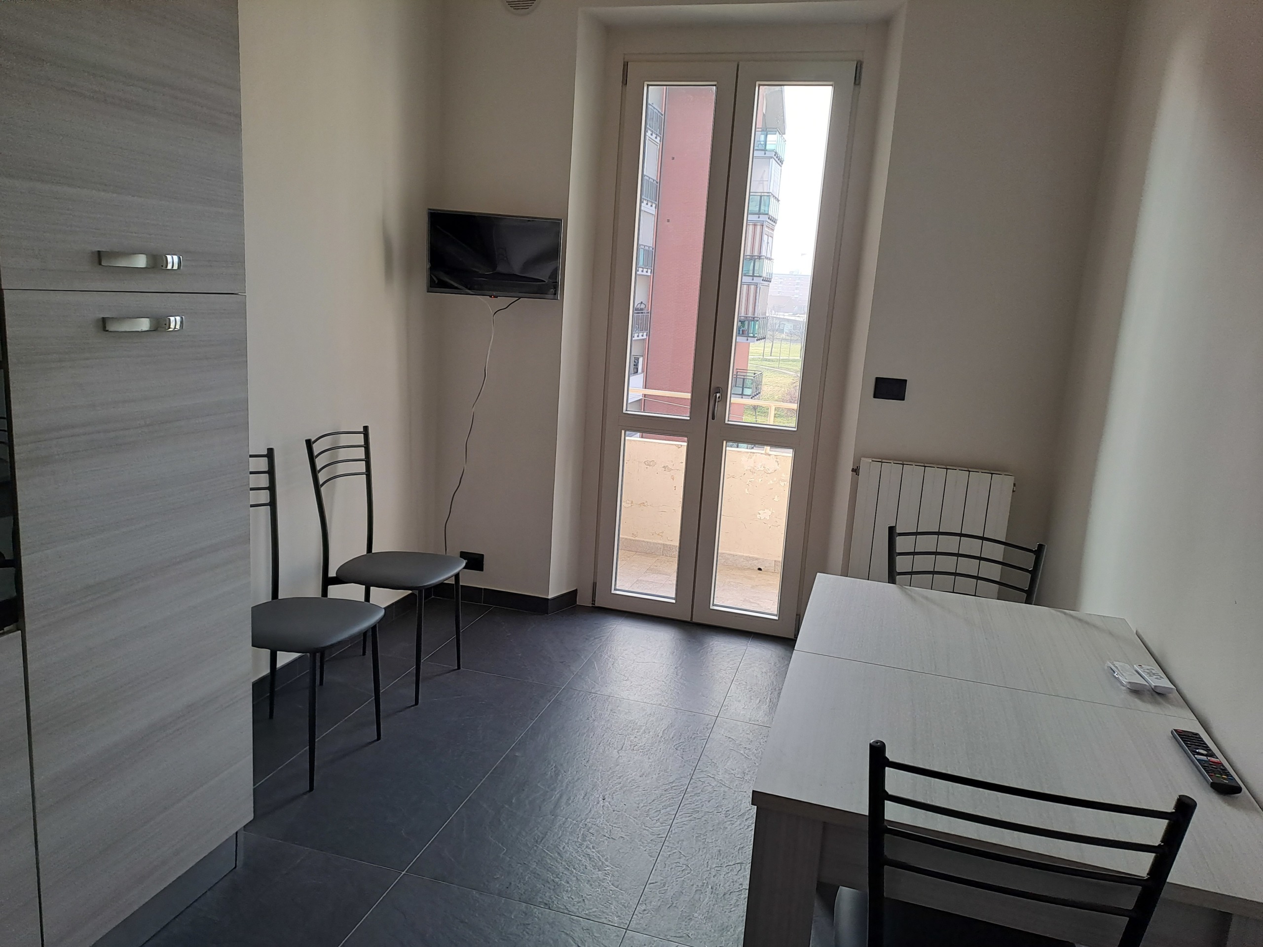 Trilocale ristrutturato in via rieti 46, Torino