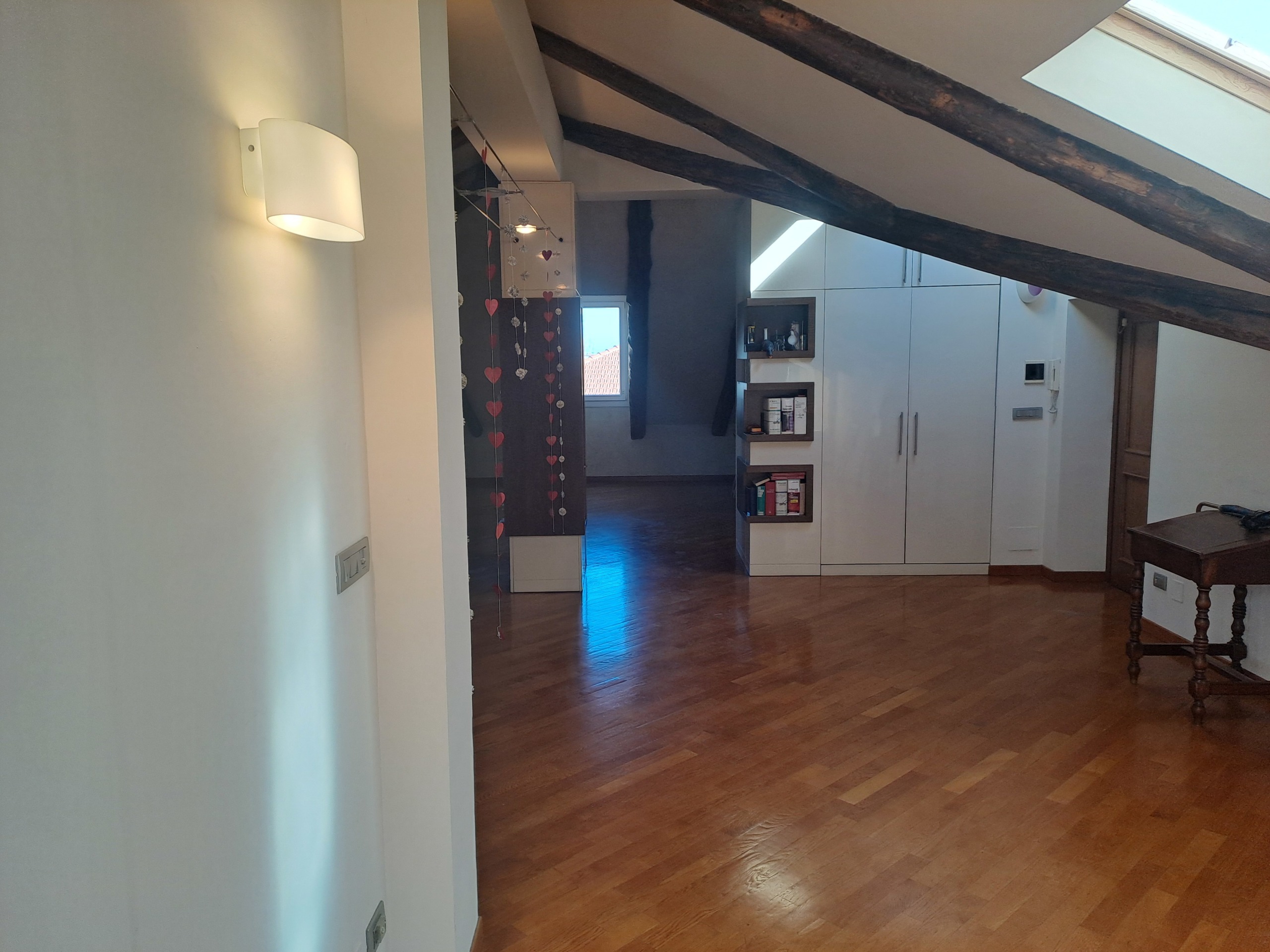Attico ristrutturato in via giulia di barolo 4, Torino