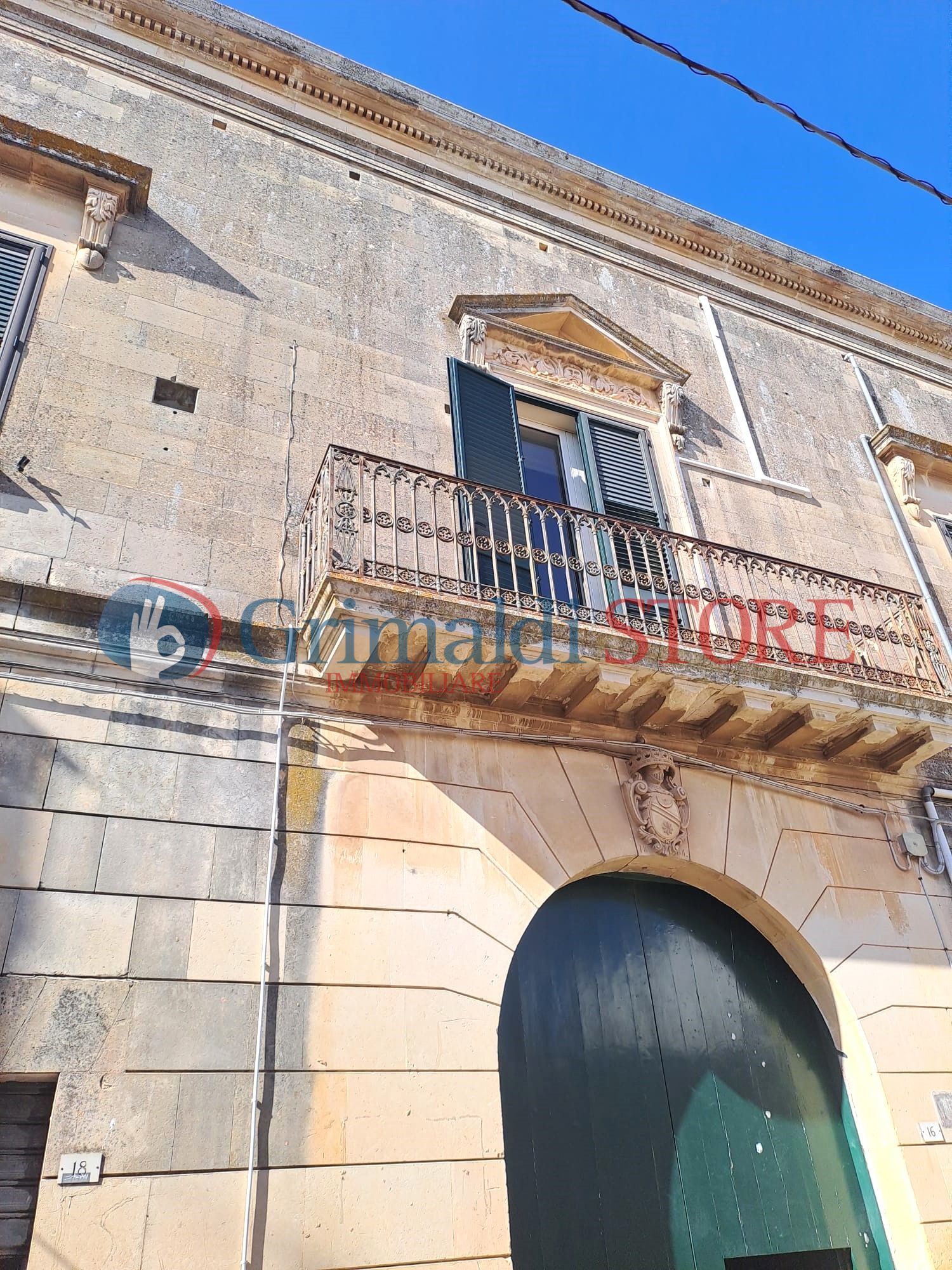 Casa indipendente con terrazzo in vico freddo 22, Corigliano d'Otranto