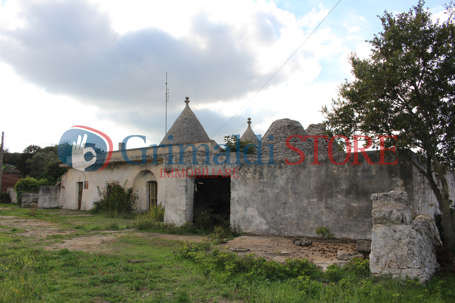 Casa indipendente da ristrutturare in strada san carlo snc, Alberobello