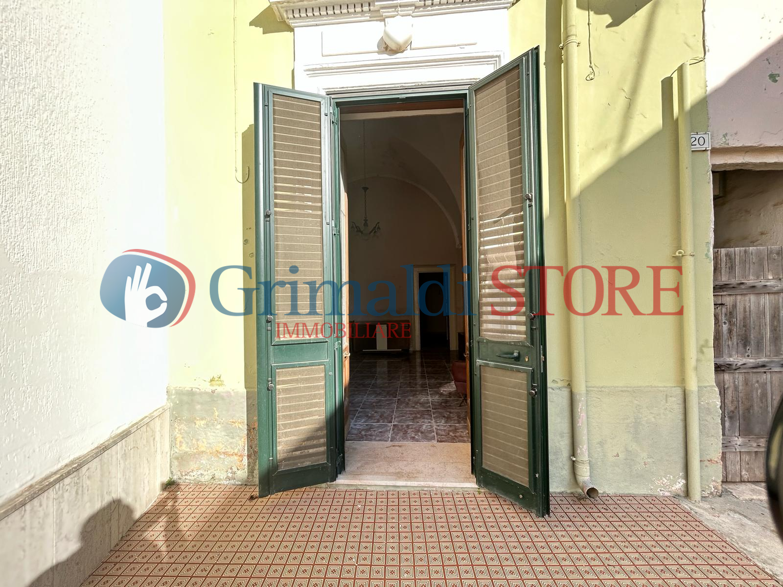 Casa indipendente con giardino in via nuova 22, Squinzano