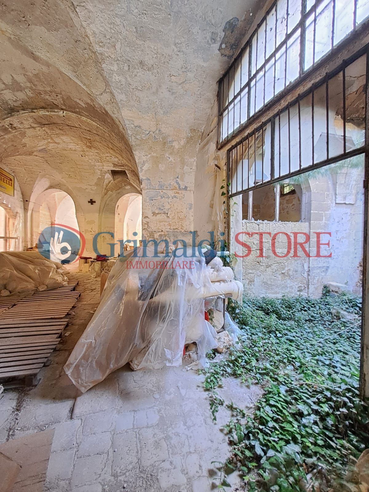 Stabile/Palazzo da ristrutturare in via marino brancaccio 24, Lecce