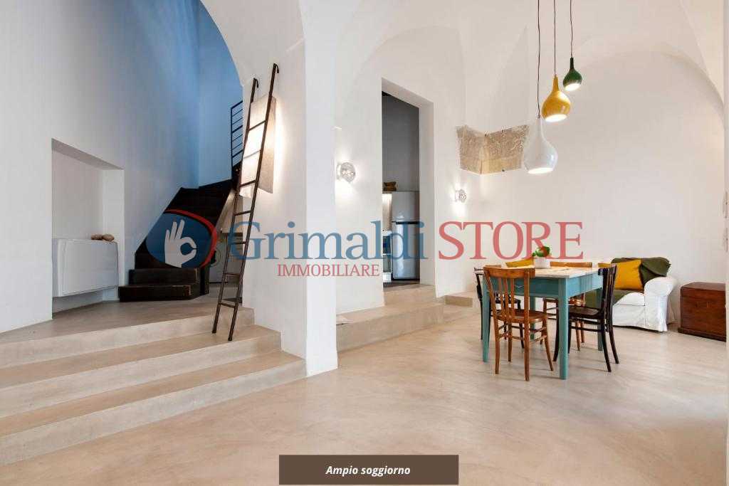 Casa indipendente con terrazzo in via de summa 19, Lecce