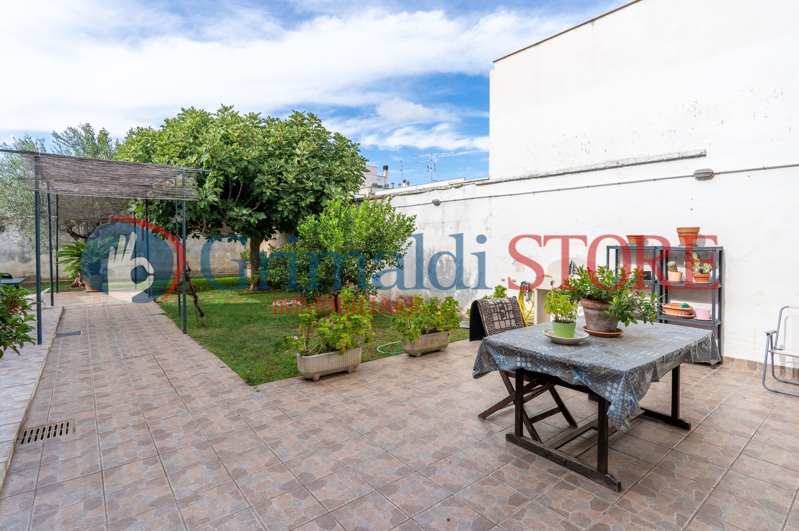 Casa indipendente con giardino in via bruni antonio 11, Lecce