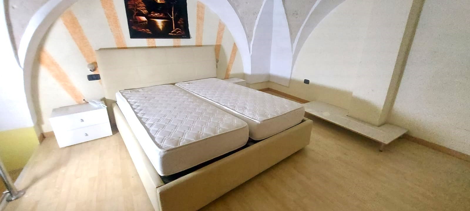 Casa indipendente da ristrutturare in via lucio strabone 38, Brindisi