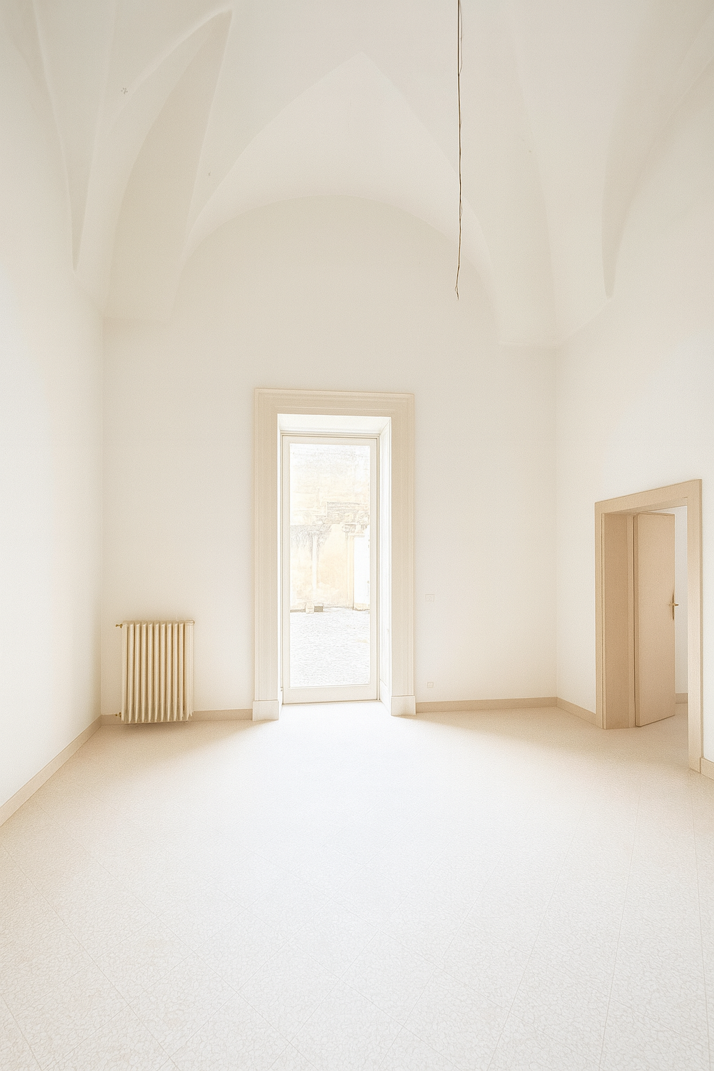 Appartamento con terrazzo in vico dei fieschi 2, Lecce