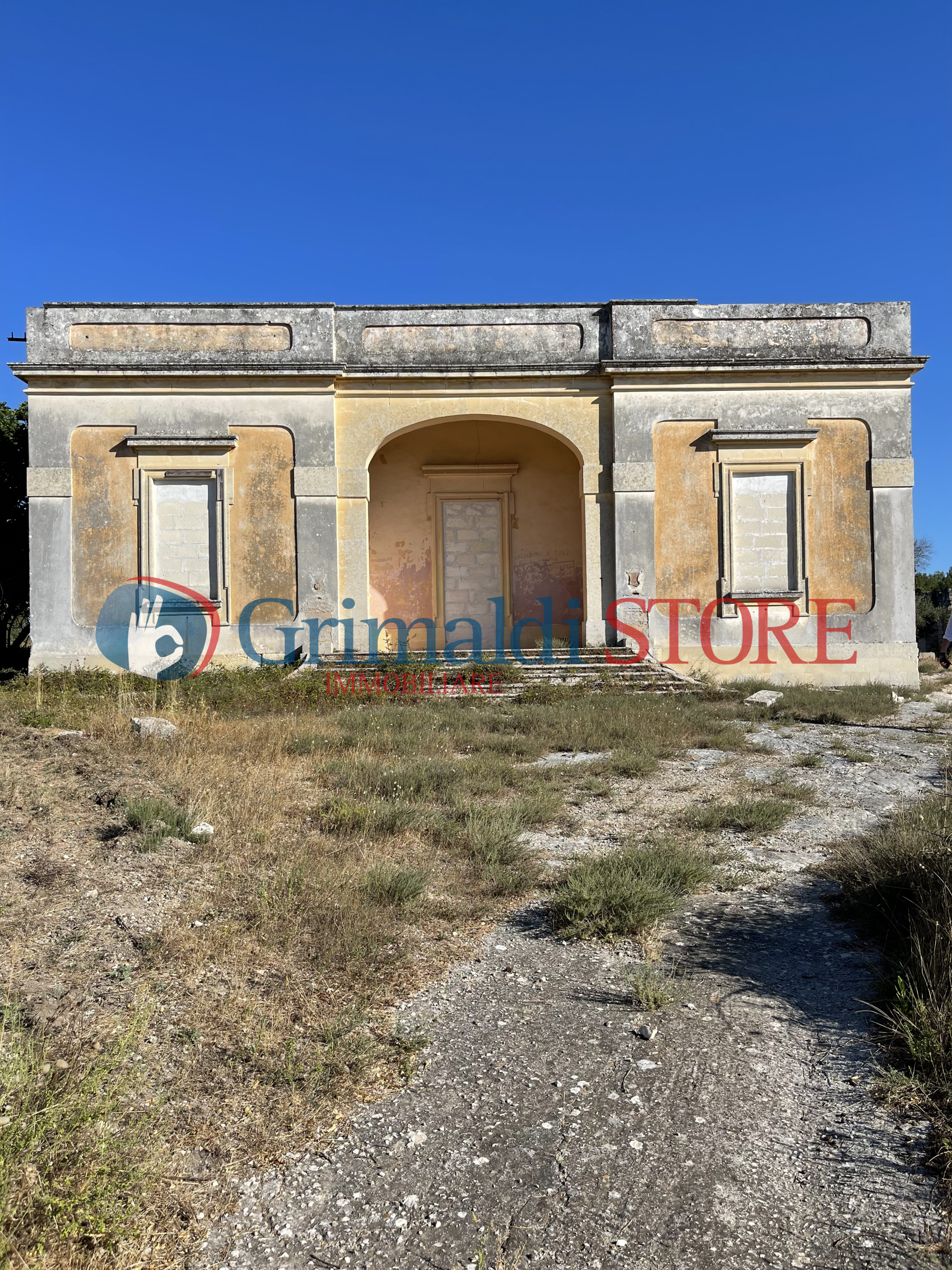 Casa indipendente da ristrutturare in via monteroni 222, Lecce