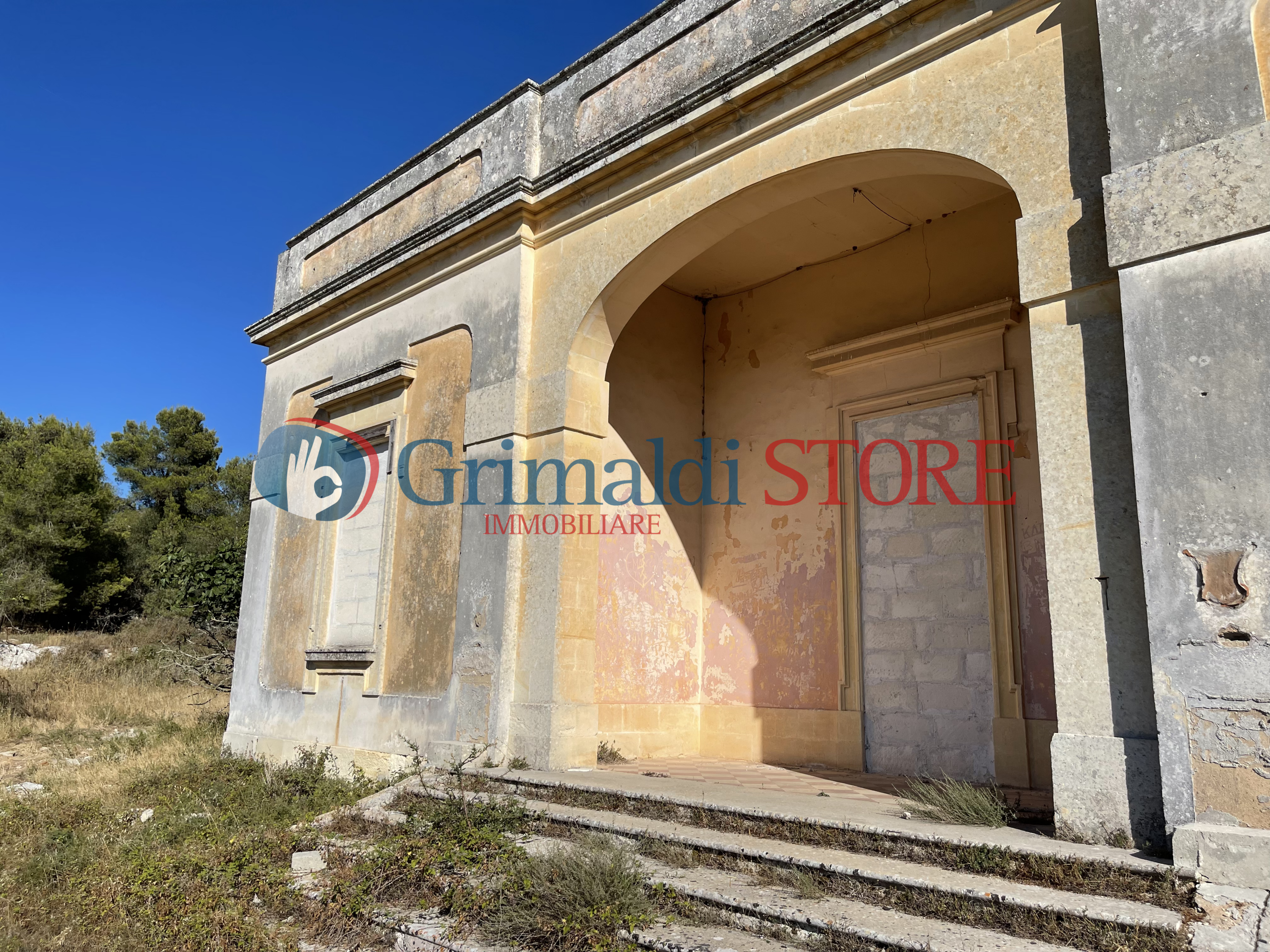 Casa indipendente da ristrutturare in via monteroni 222, Lecce