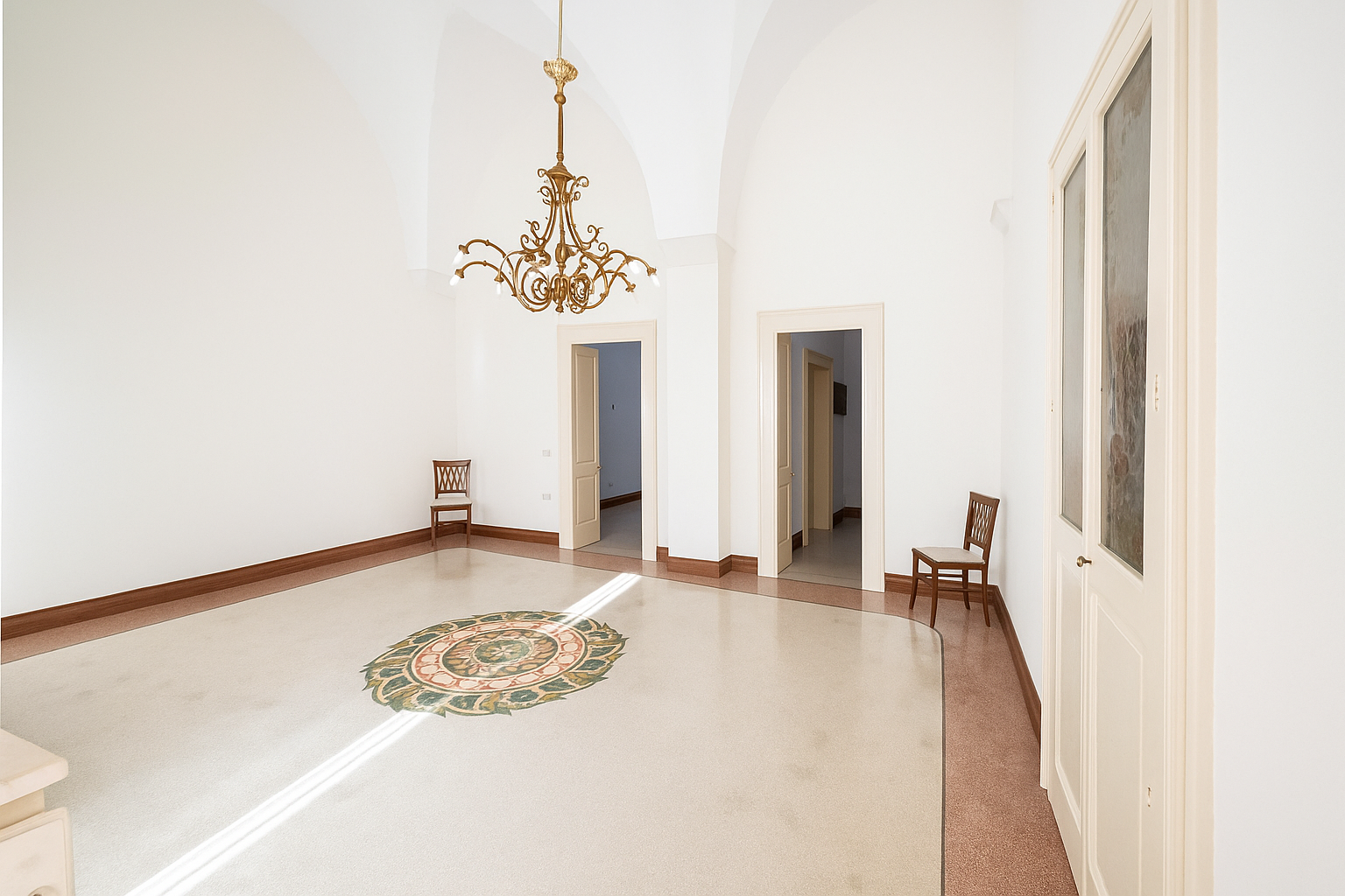 Villa con box doppio in via costantini 78, Calimera