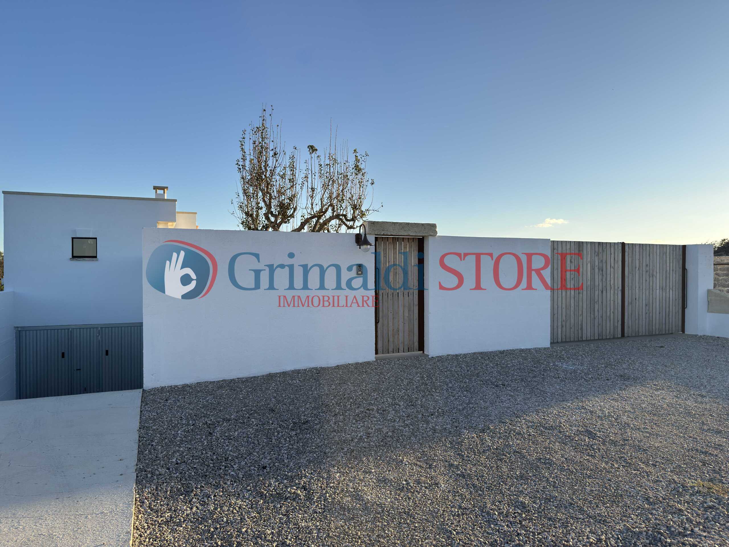 Villa con giardino in strada carignano grande 2, Nard