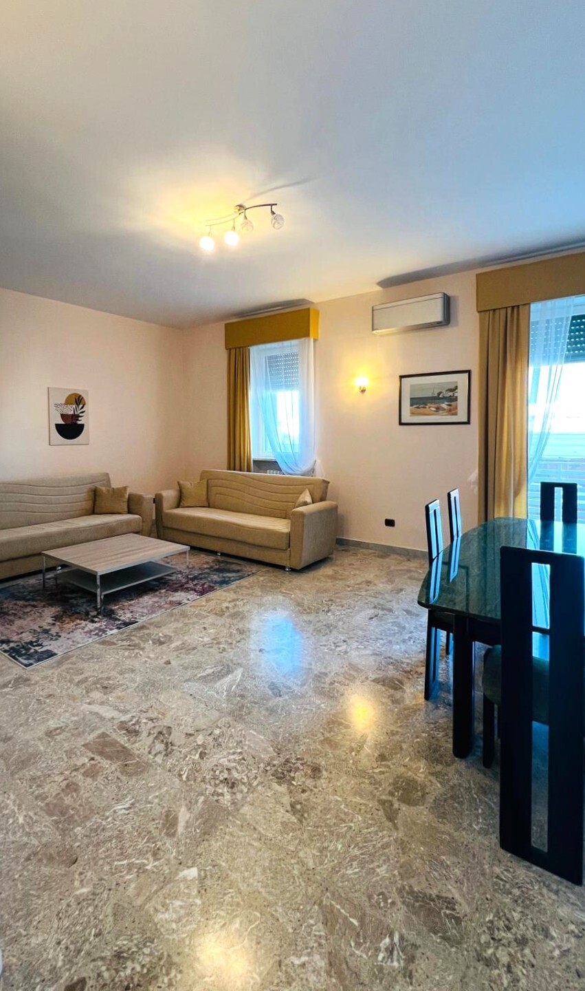 Quadrilocale classe A1 in via sabato vincenzo 4, Lecce