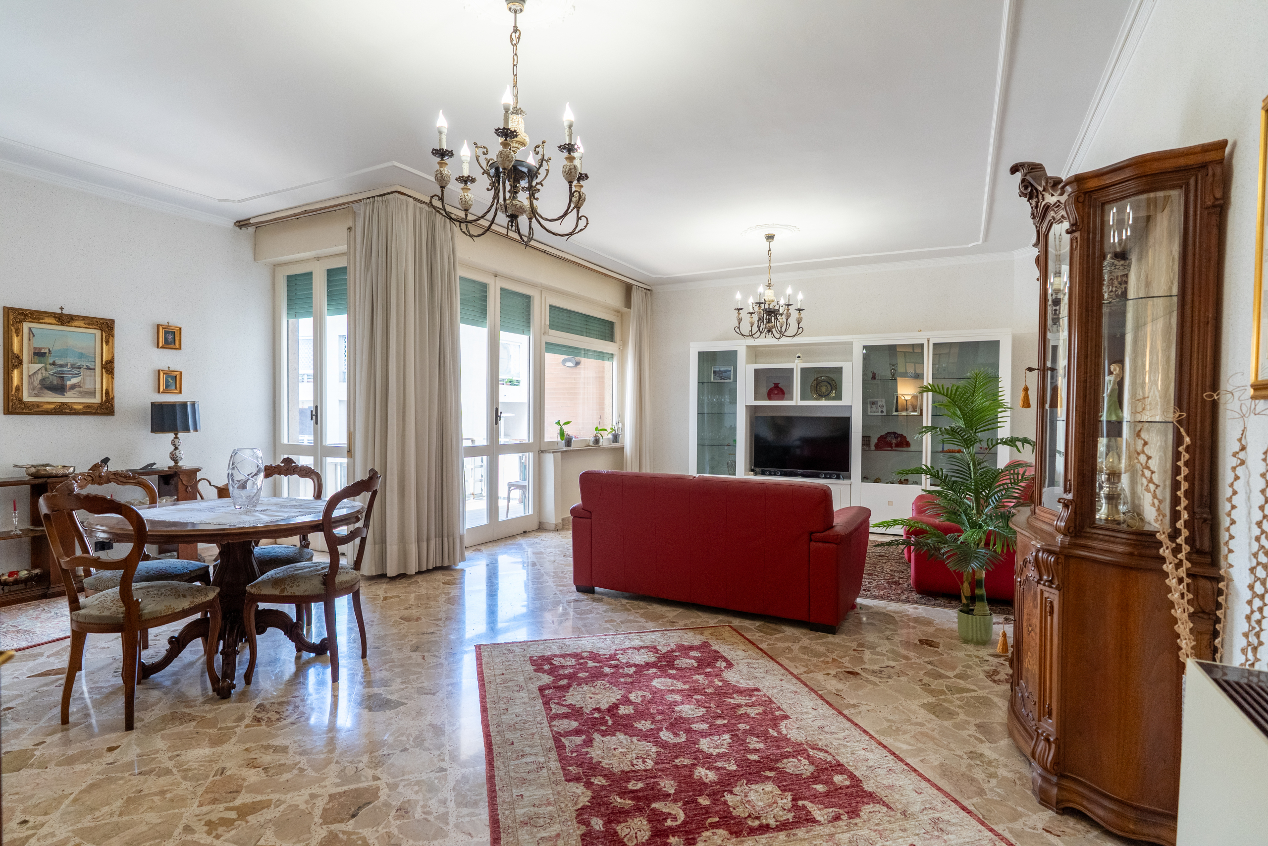 Appartamento con terrazzo in via salvatore grande 12, Lecce