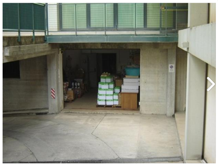 Locale commerciale in vendita in via antonio salandra 15, Lecce